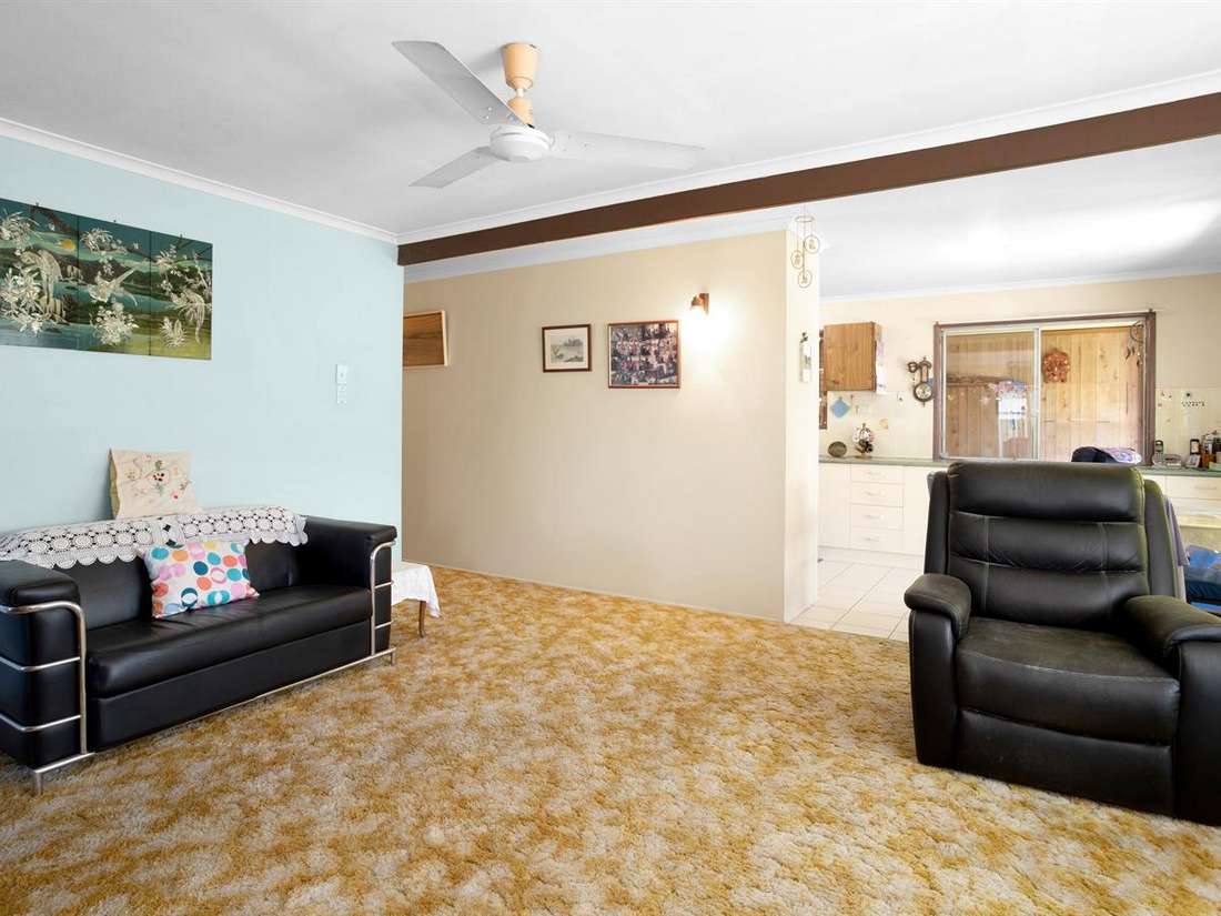 Property Sale at 1 Mallett Court, BEACONSFIELD QLD, 4740 Explore