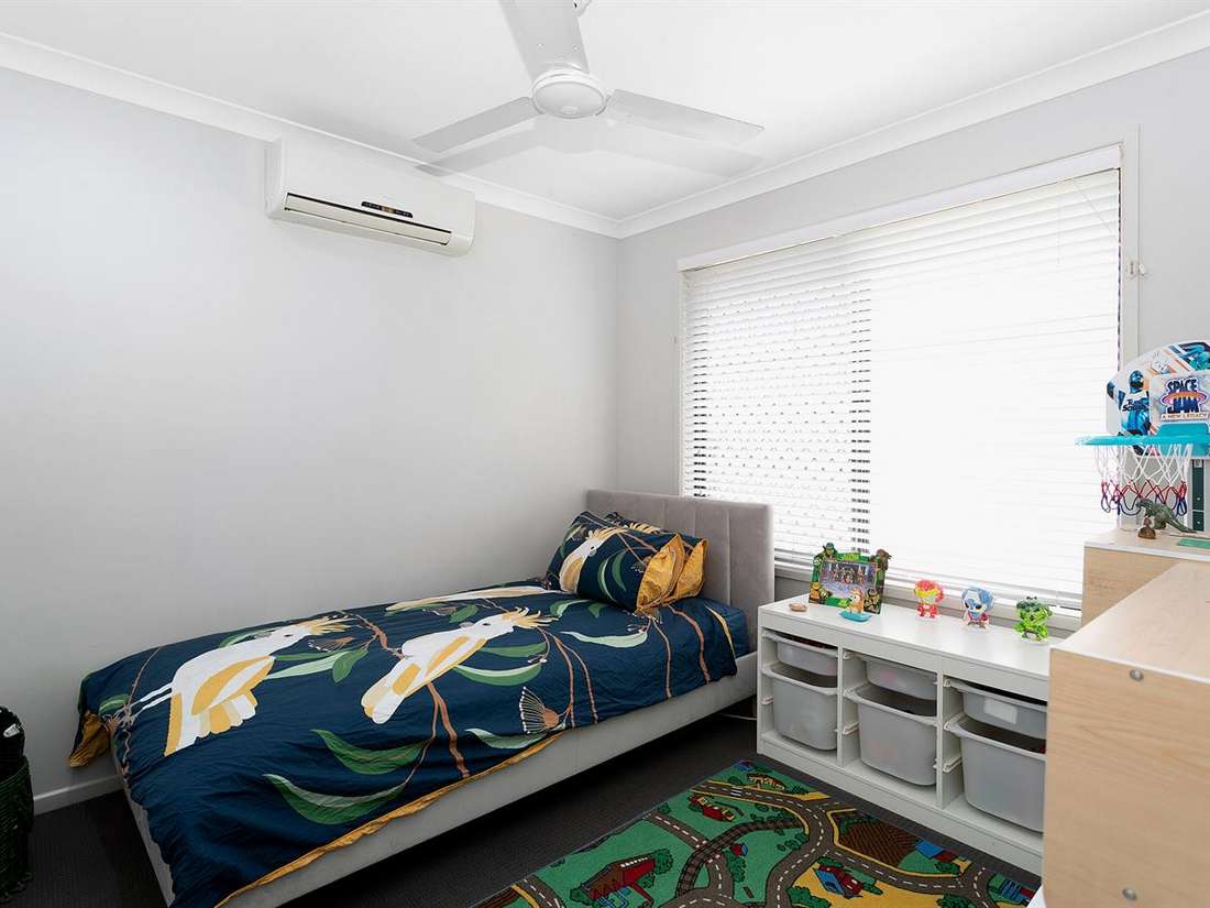 Property Sale at 23 Mansfield Drive, BEACONSFIELD QLD, 4740 Explore