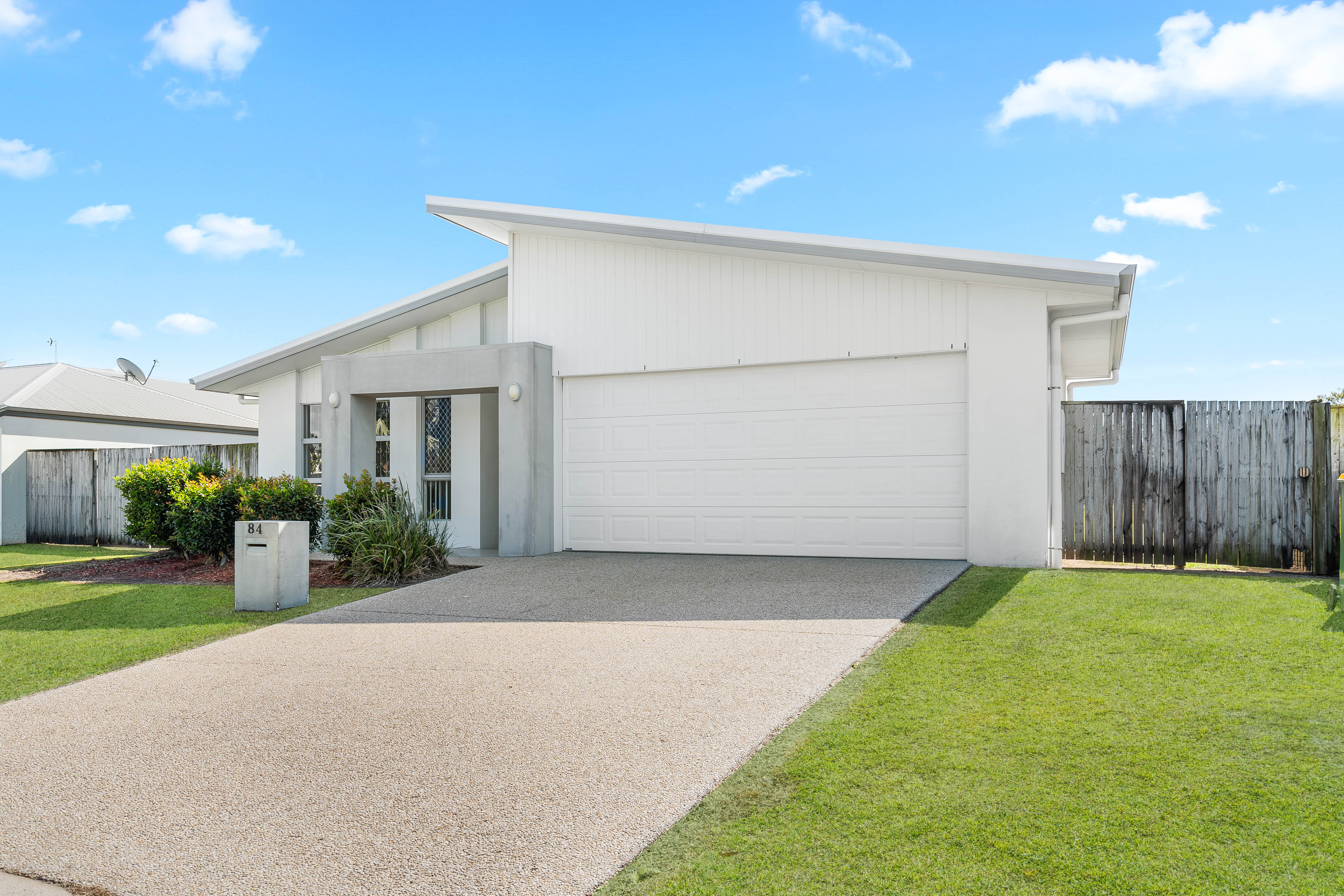 84 Schooner Avenue, Bucasia - Image 1