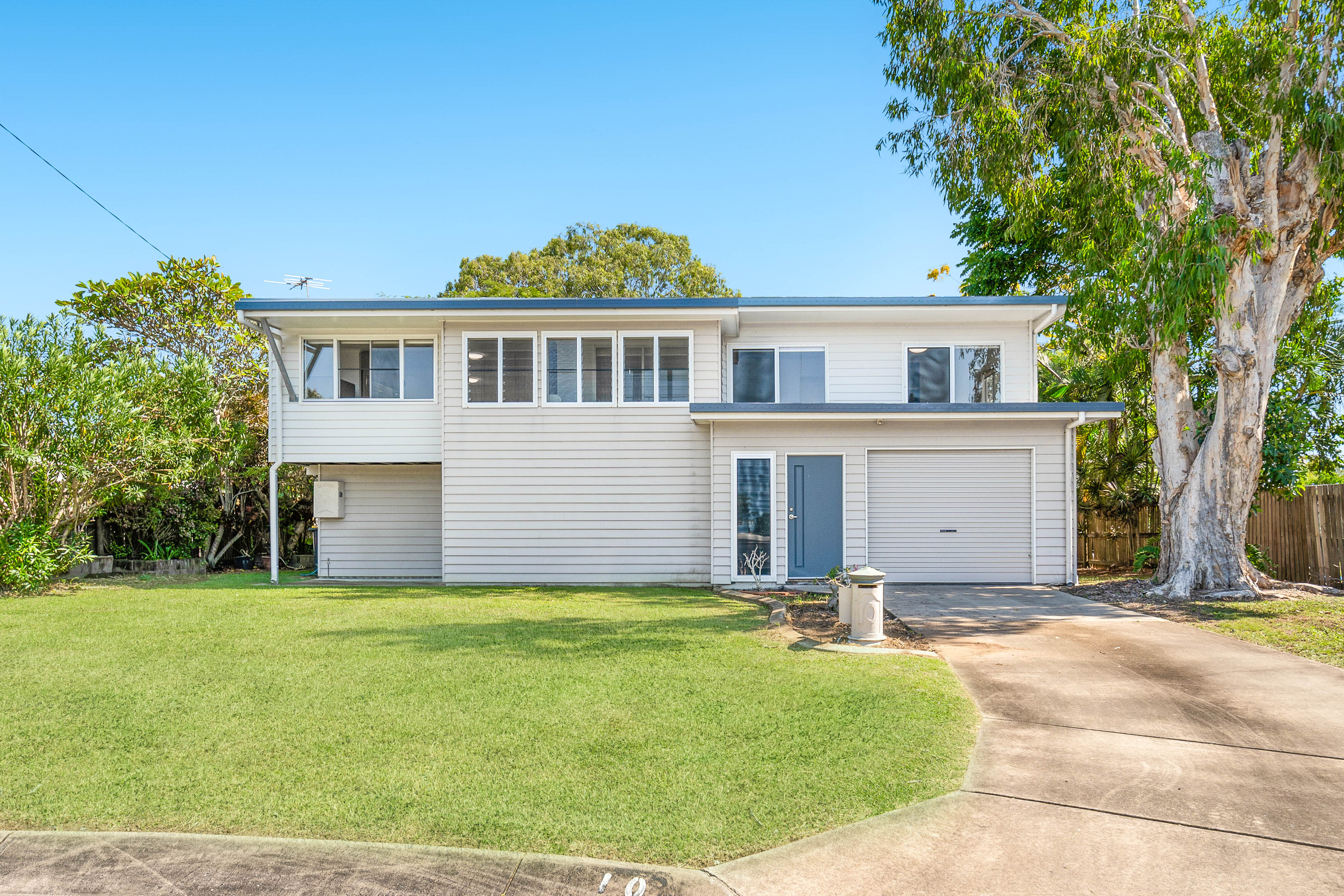 10 Petrel Street