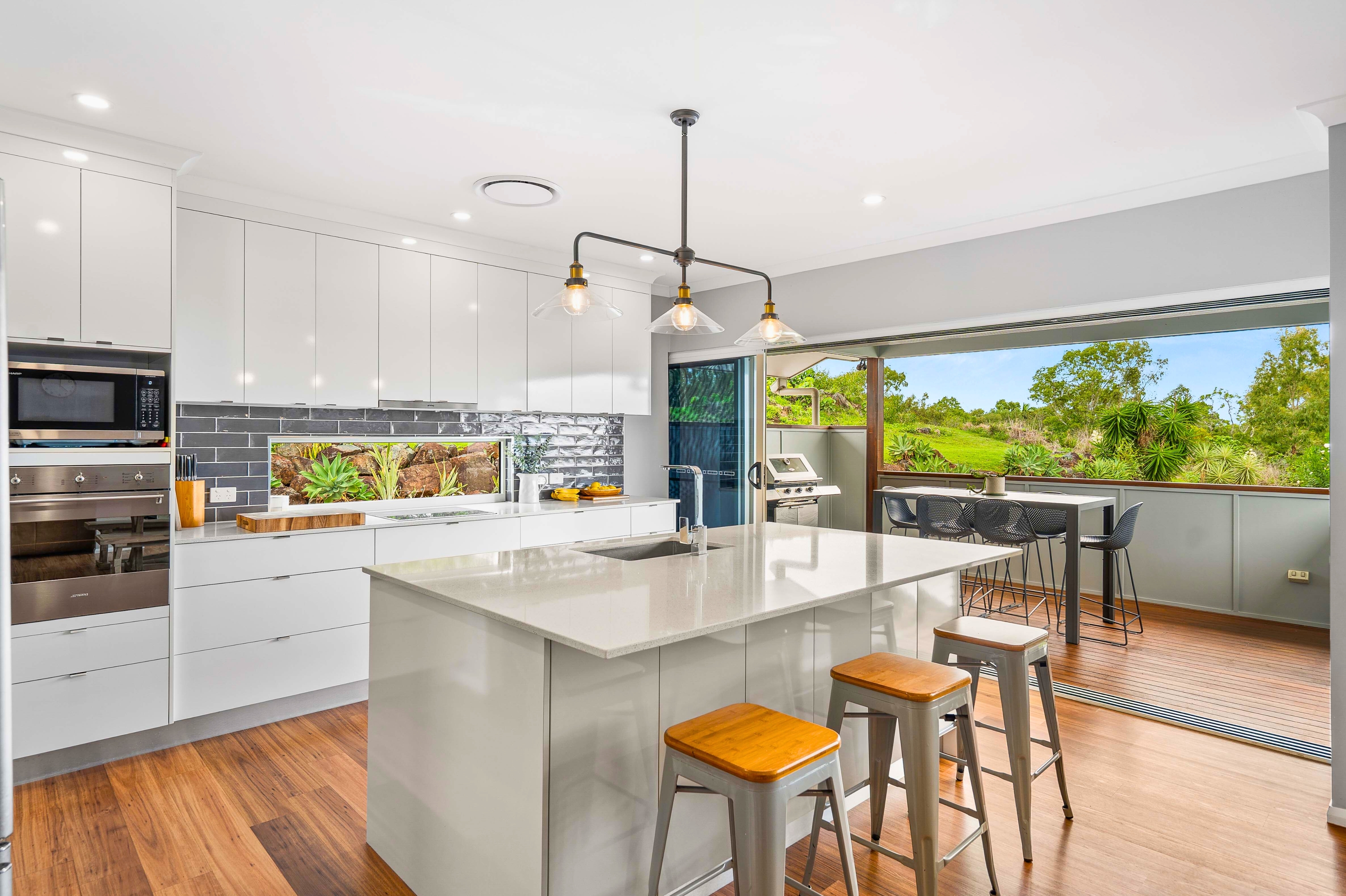 17 Fleetwood Court, Freshwater Point - Thumbnail 3