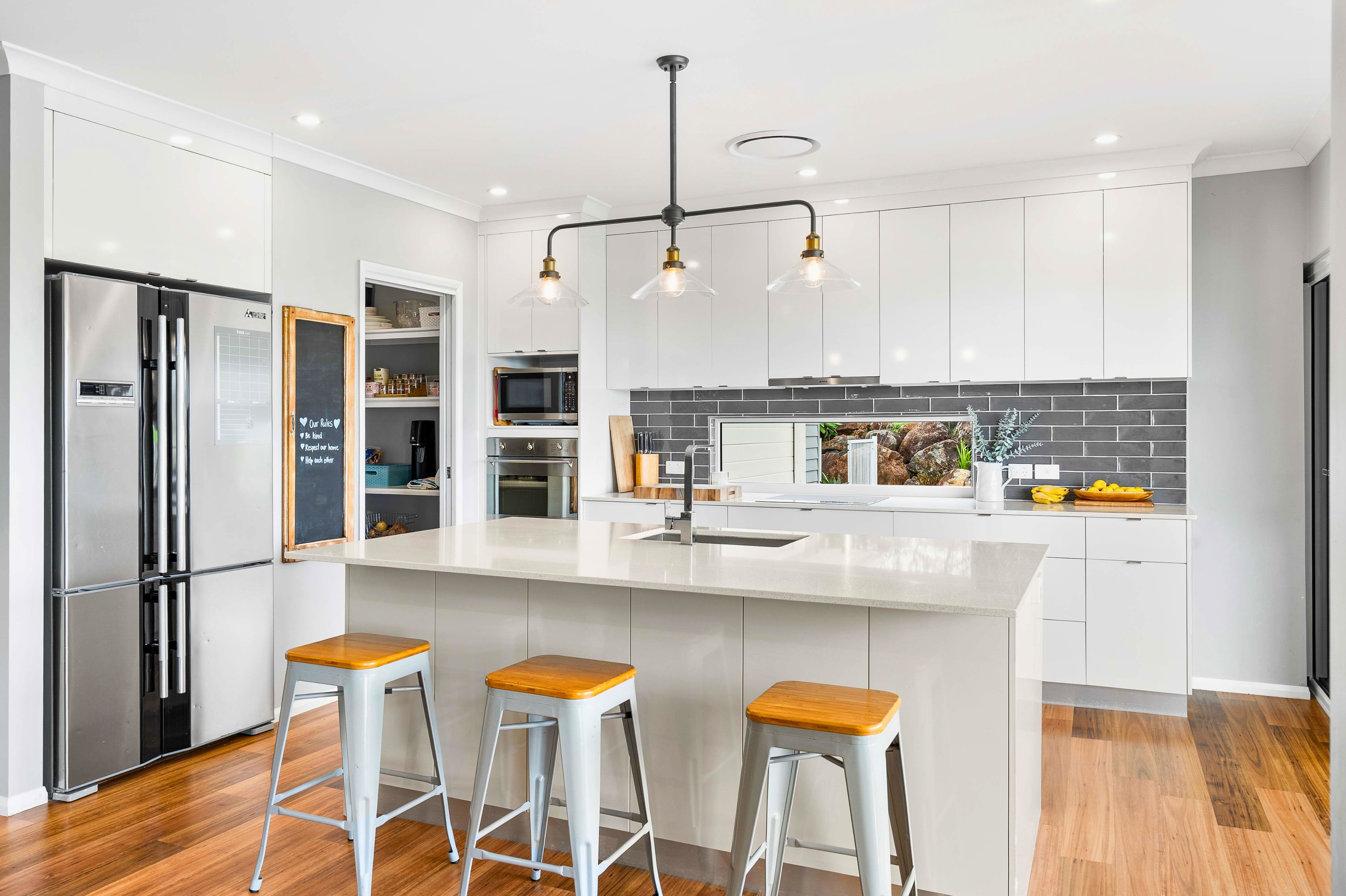 17 Fleetwood Court, Freshwater Point - Thumbnail 5