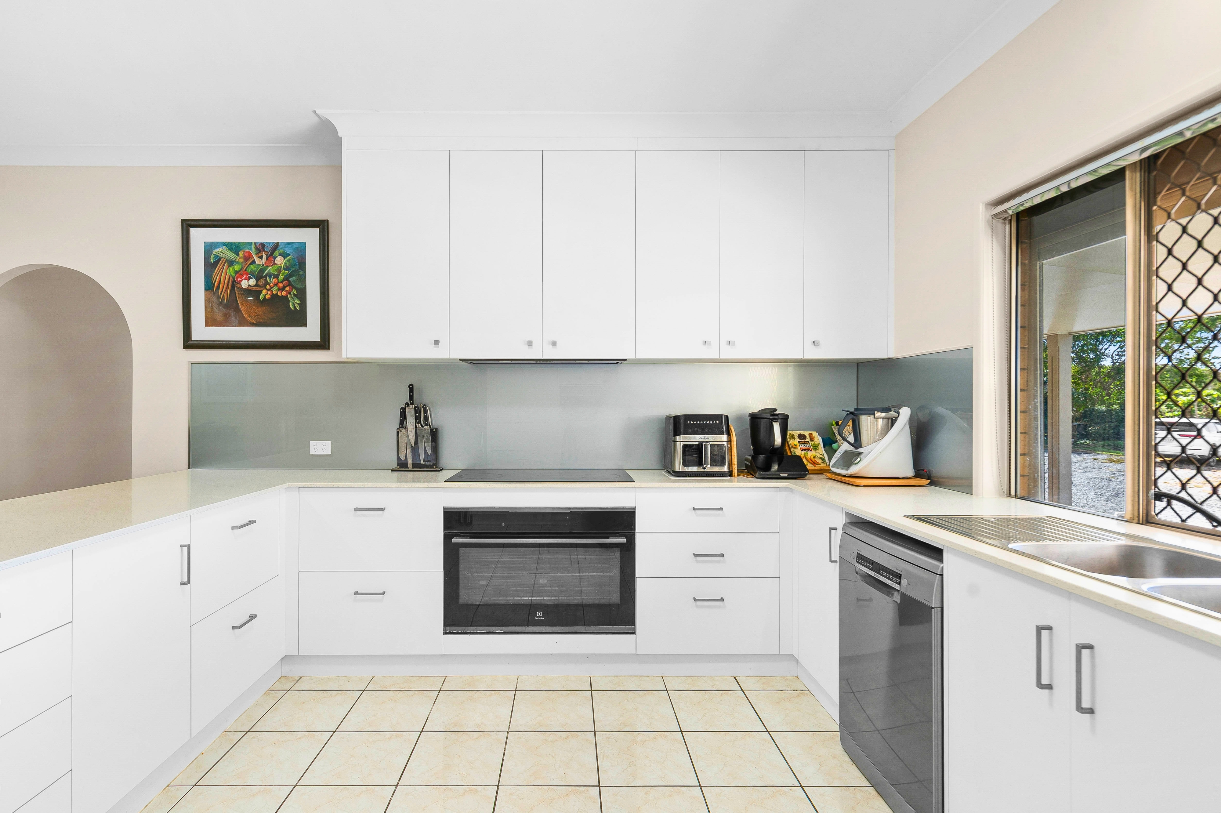 220 Keeleys Road, Andergrove - Thumbnail 6