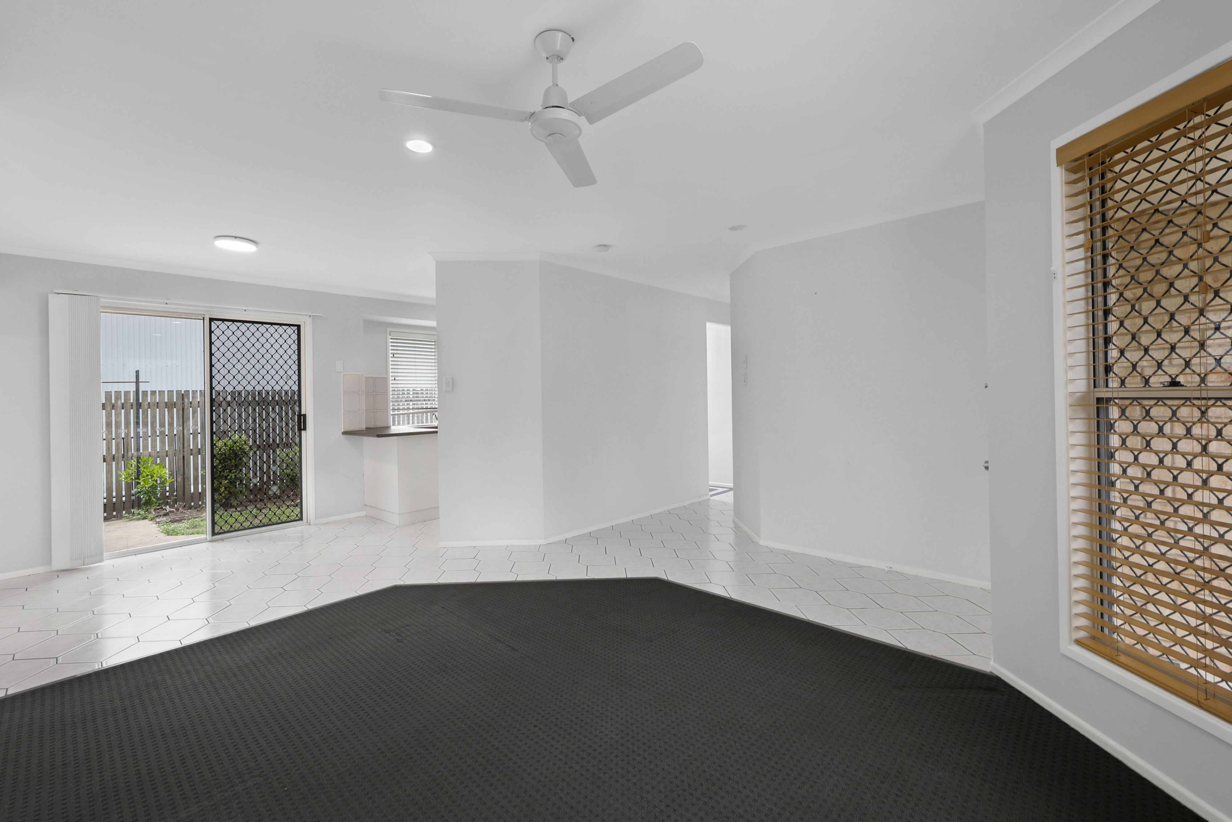 2/157 Goldsmith Street, East Mackay - Thumbnail 6