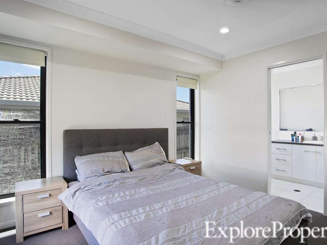 Property Lease at 6 Shanks Street, BUCASIA QLD, 4750 Explore Property