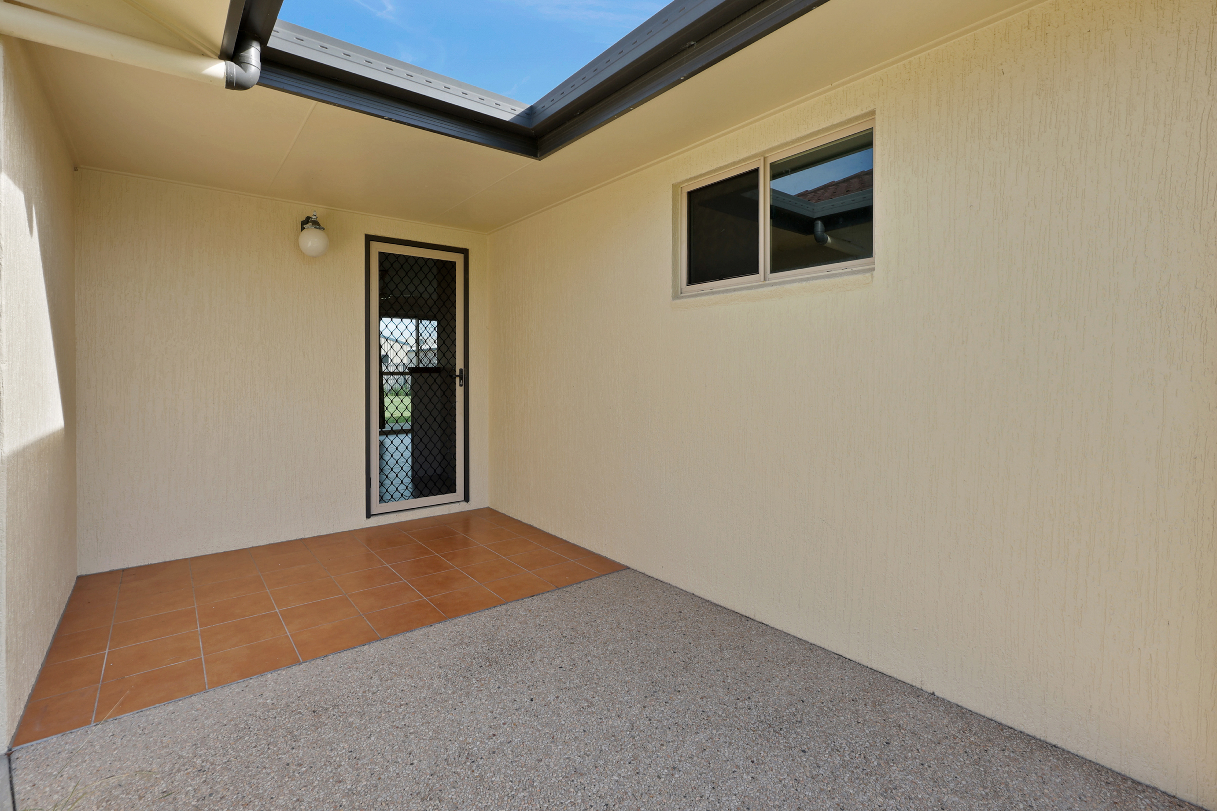 7 Allandale Street, South Mackay - Thumbnail 2