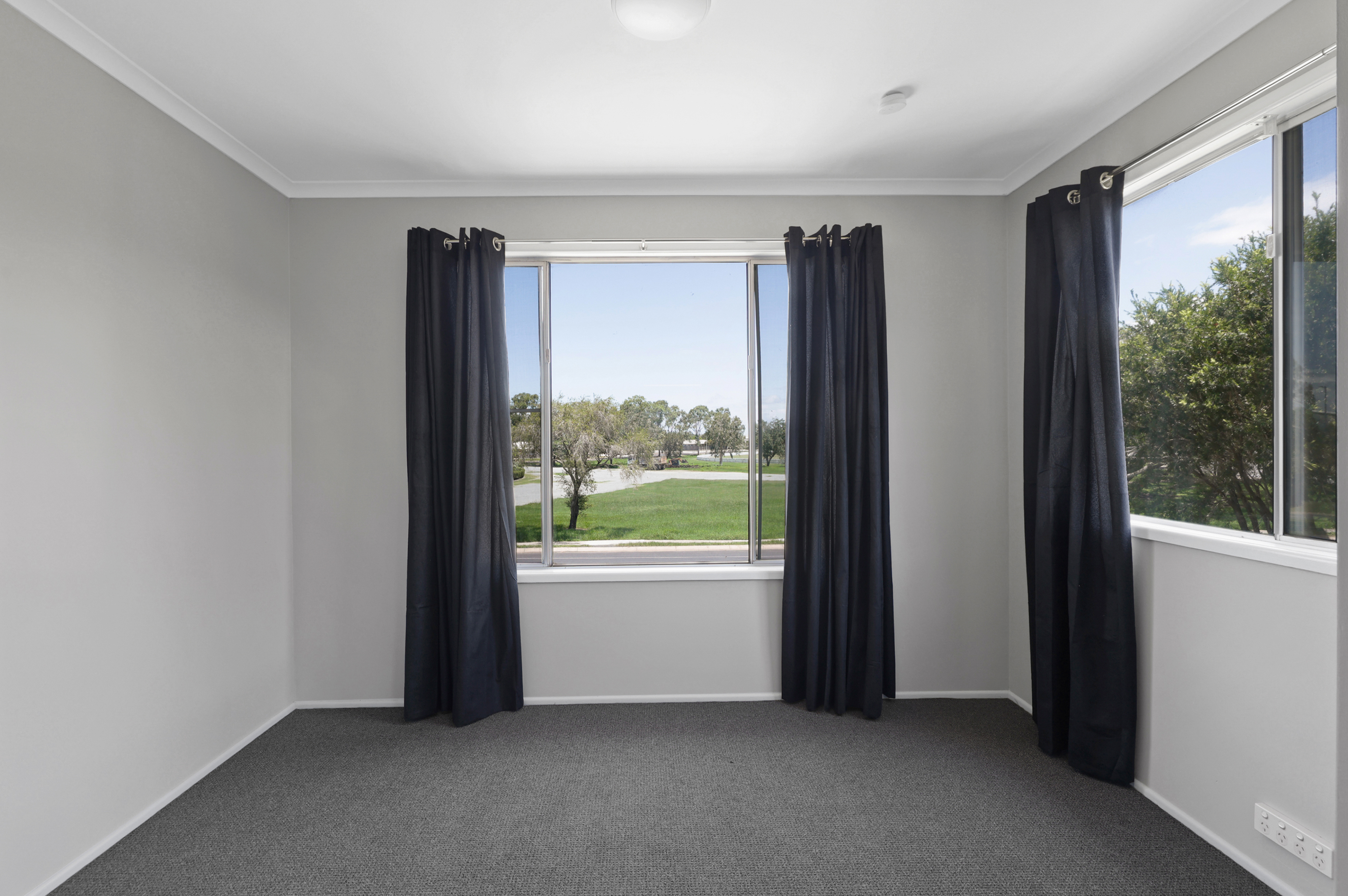 7 Nicklin Drive, Beaconsfield - Thumbnail 5