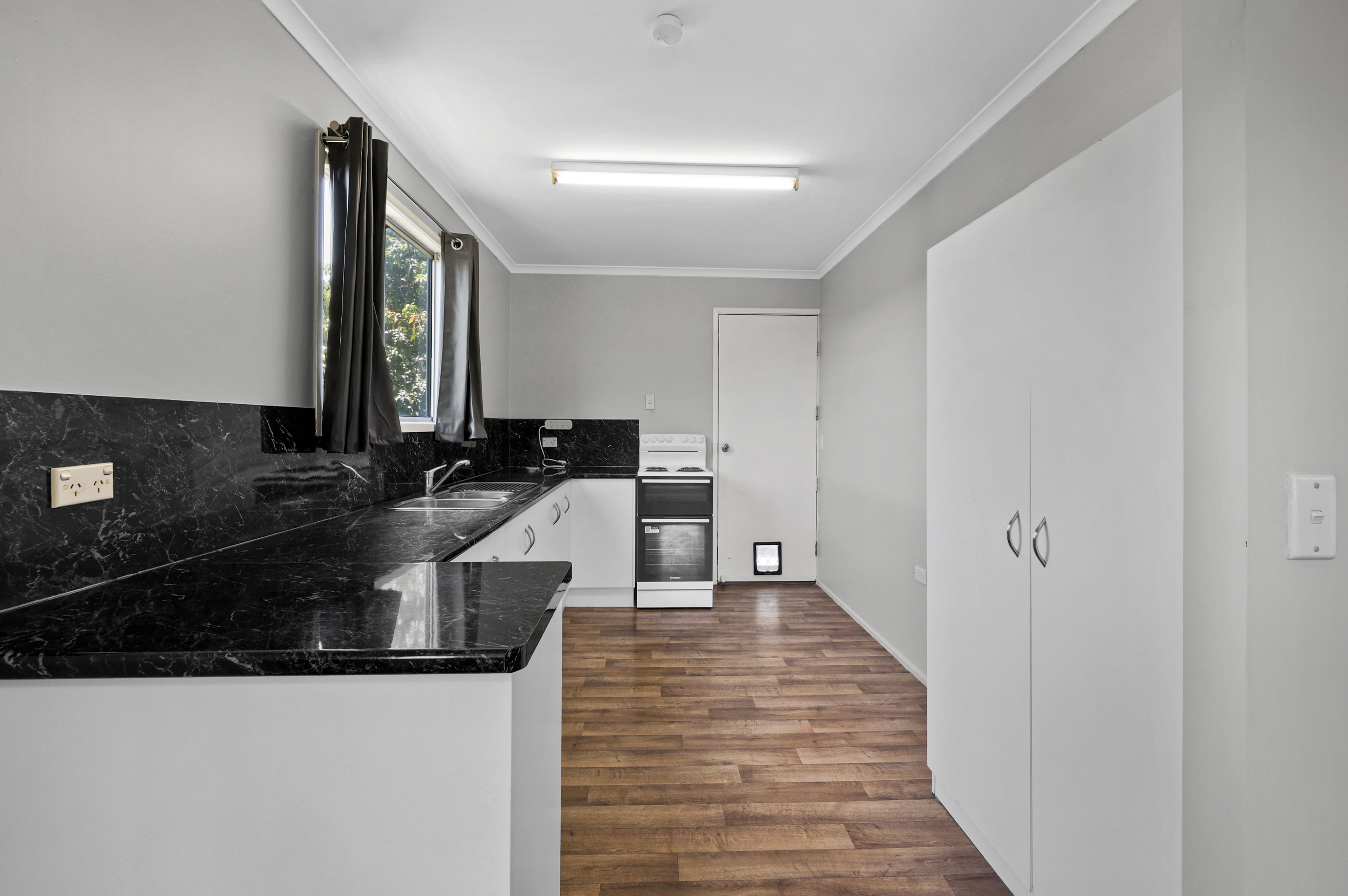 7 Nicklin Drive, Beaconsfield - Thumbnail 4