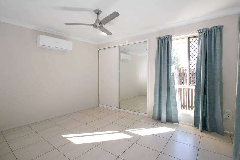 Photo 5 of 2/8 Steen Street, South Mackay