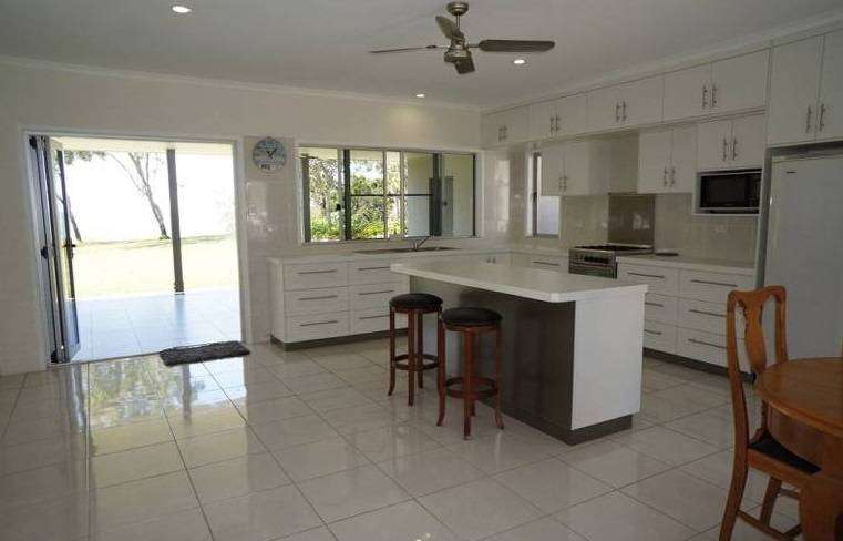6 Macartney Drive, Belmunda - Thumbnail 3