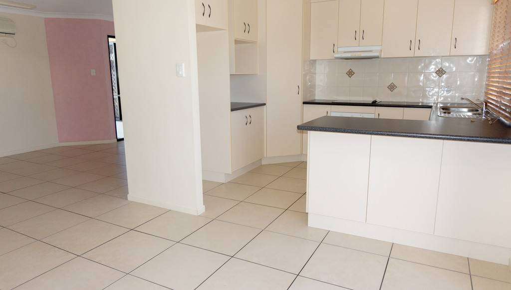 4/40 Beaconsfield Road, Beaconsfield - Thumbnail 3