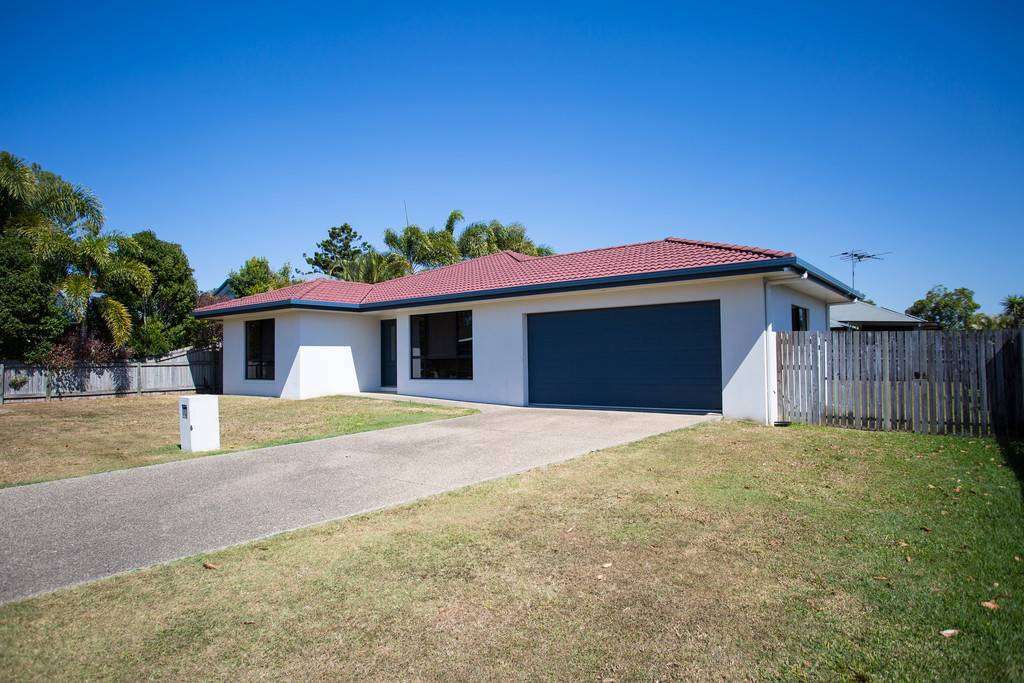 15 Murrays Road
