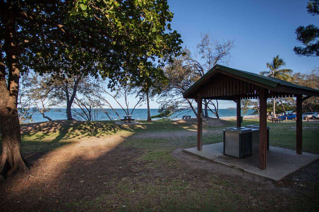 1 Rainbow Crescent, Blacks Beach - Thumbnail 5