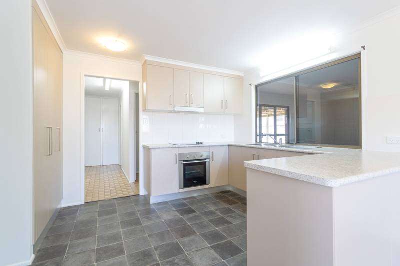 9 Ulanda Drive, South Mackay - Thumbnail 2