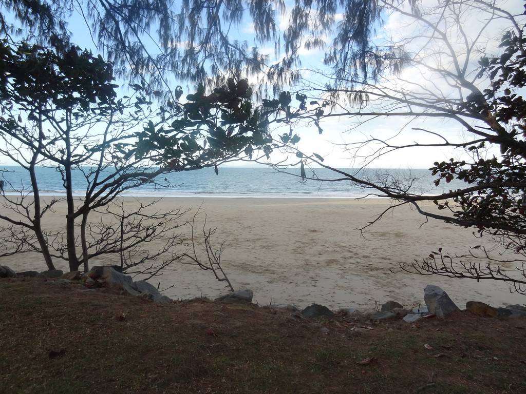 1 Rainbow Crescent, Blacks Beach - Thumbnail 4