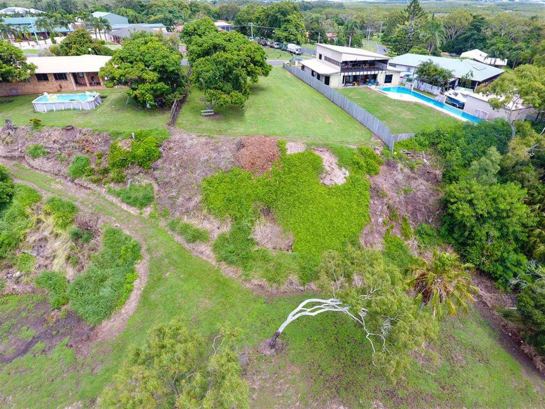 Property Sale at 121 Apsley Way, ANDERGROVE QLD, 4740 Explore