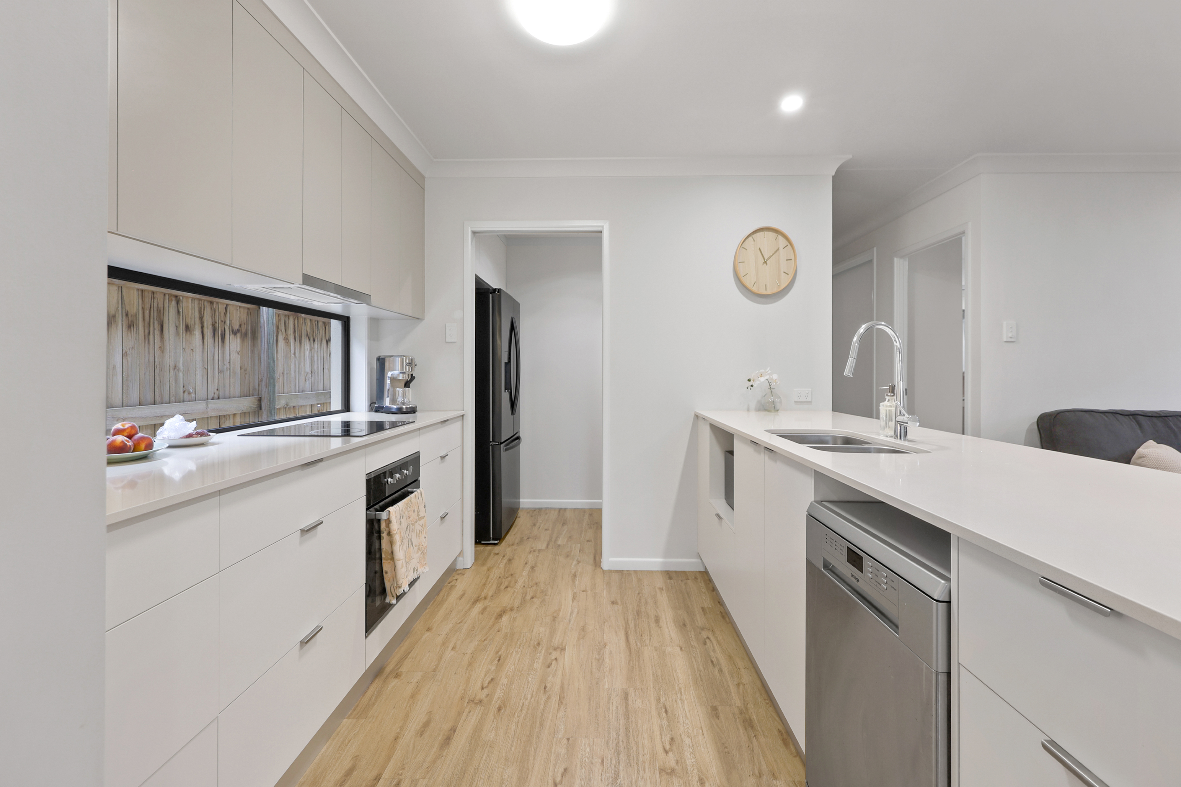 12 Sunbird Lane, Andergrove - Thumbnail 3