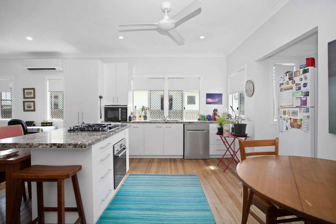 13 Simpson Street, West Mackay - Thumbnail 2