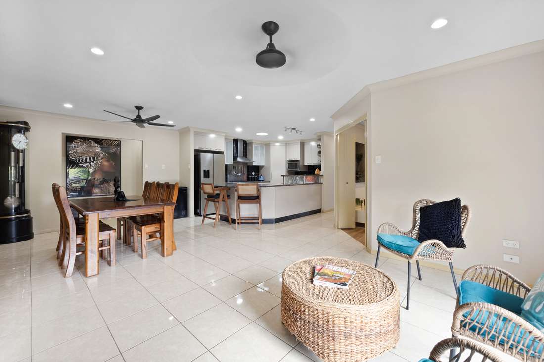 27 Reef Drive, Sarina - Thumbnail 4