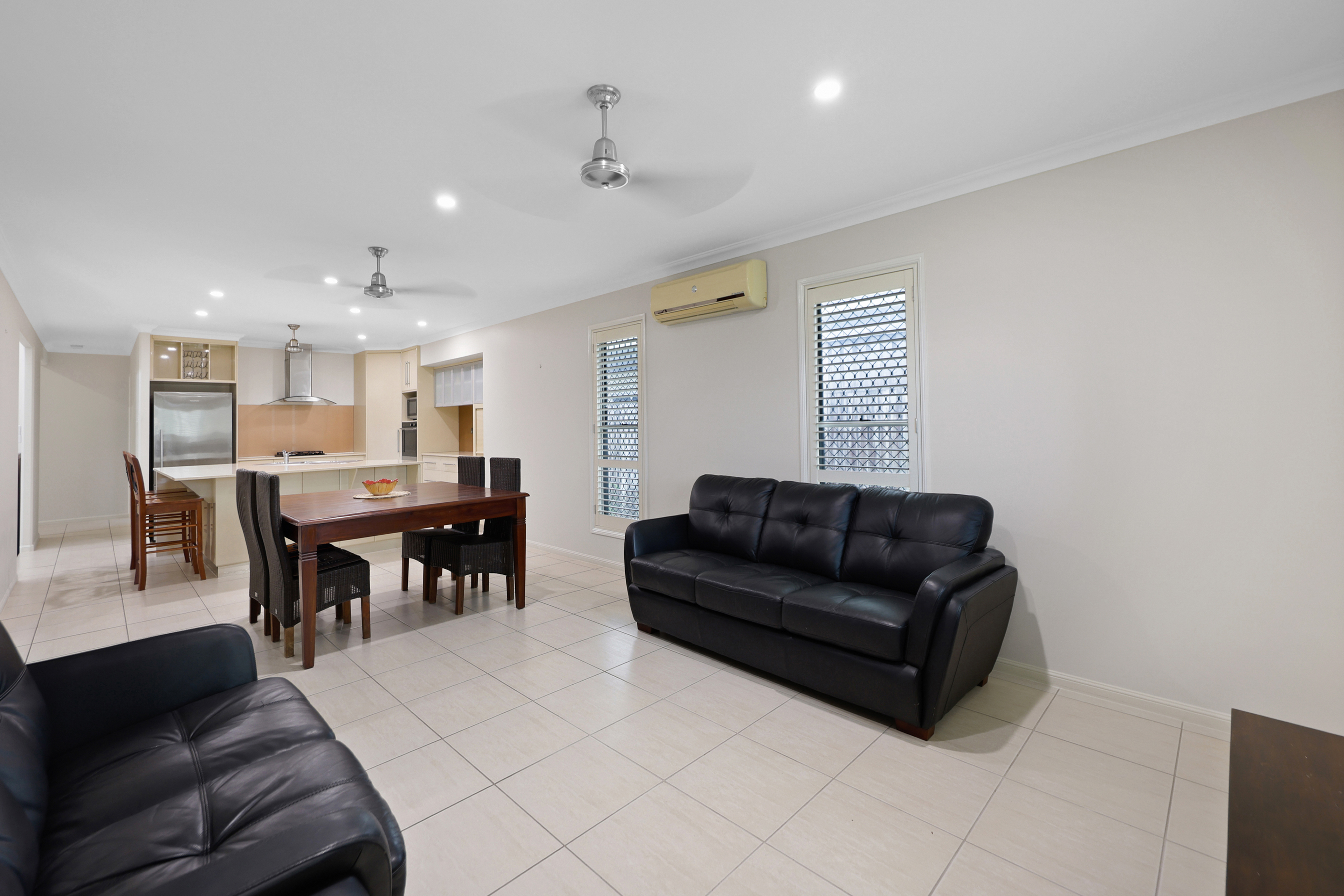23 Reef Parade, East Mackay - Thumbnail 4