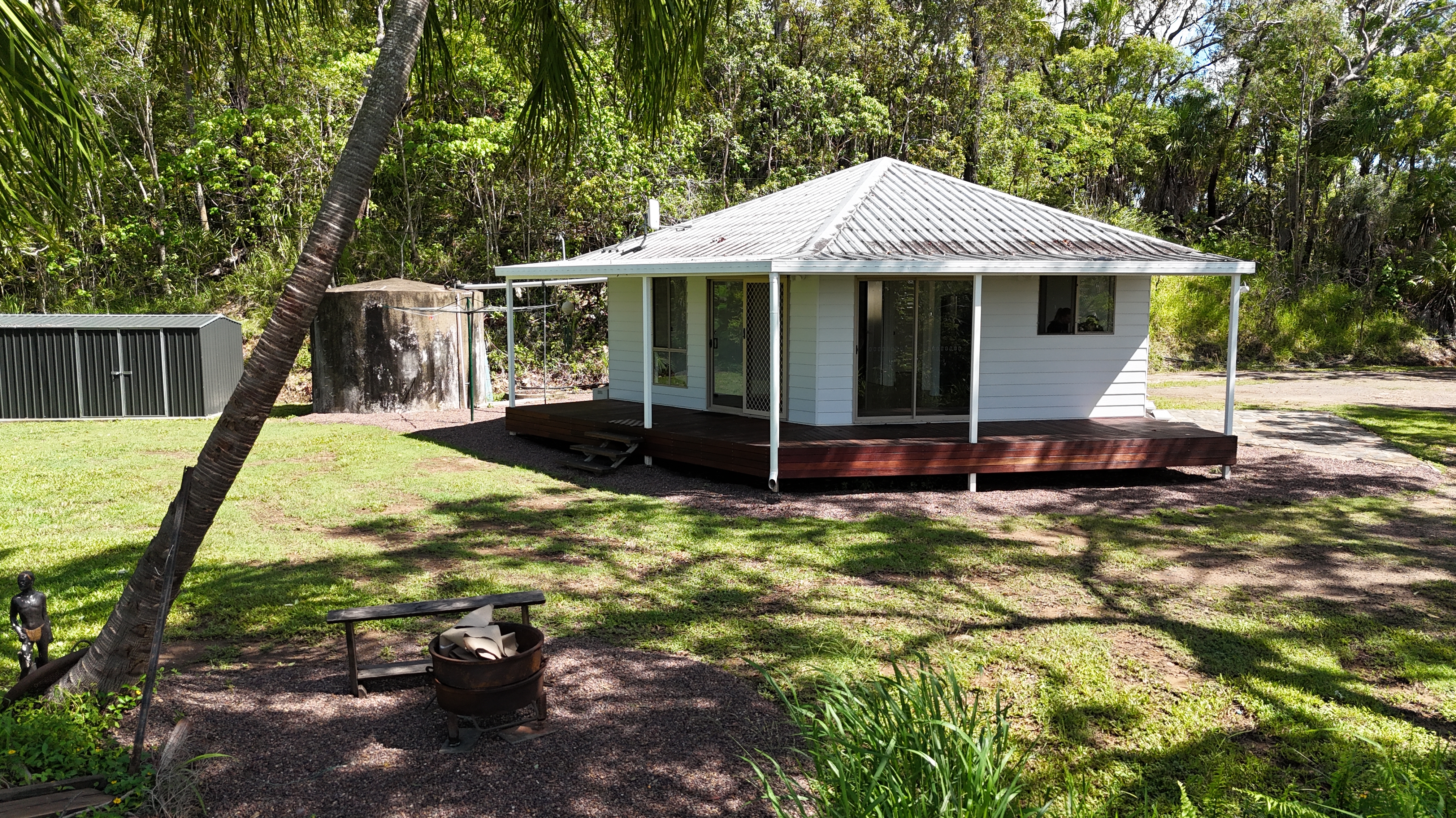 384 Eversleigh Road, Alligator Creek - Thumbnail 2