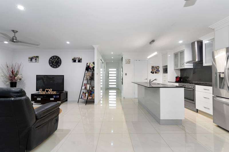 24 Makybe Diva Drive, Ooralea - Thumbnail 4