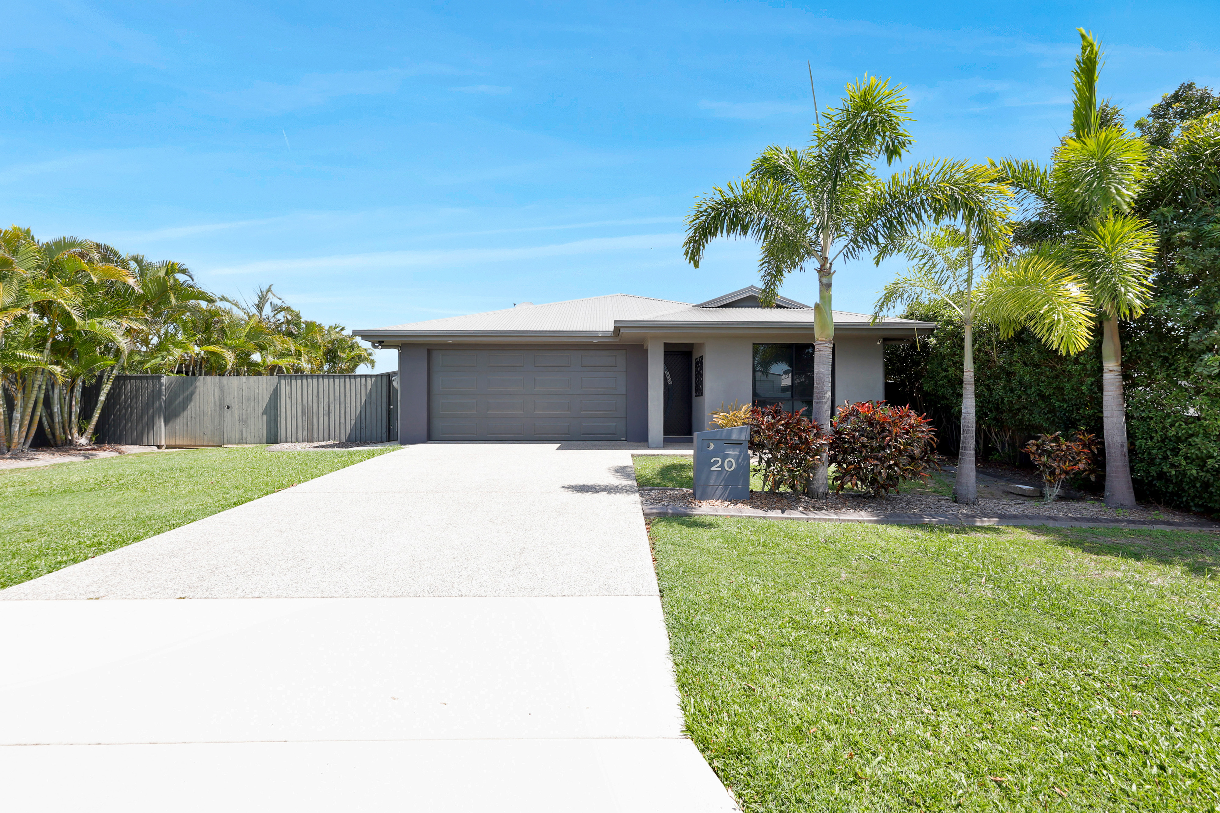 20 Wisteria Avenue, Bakers Creek - Image 1