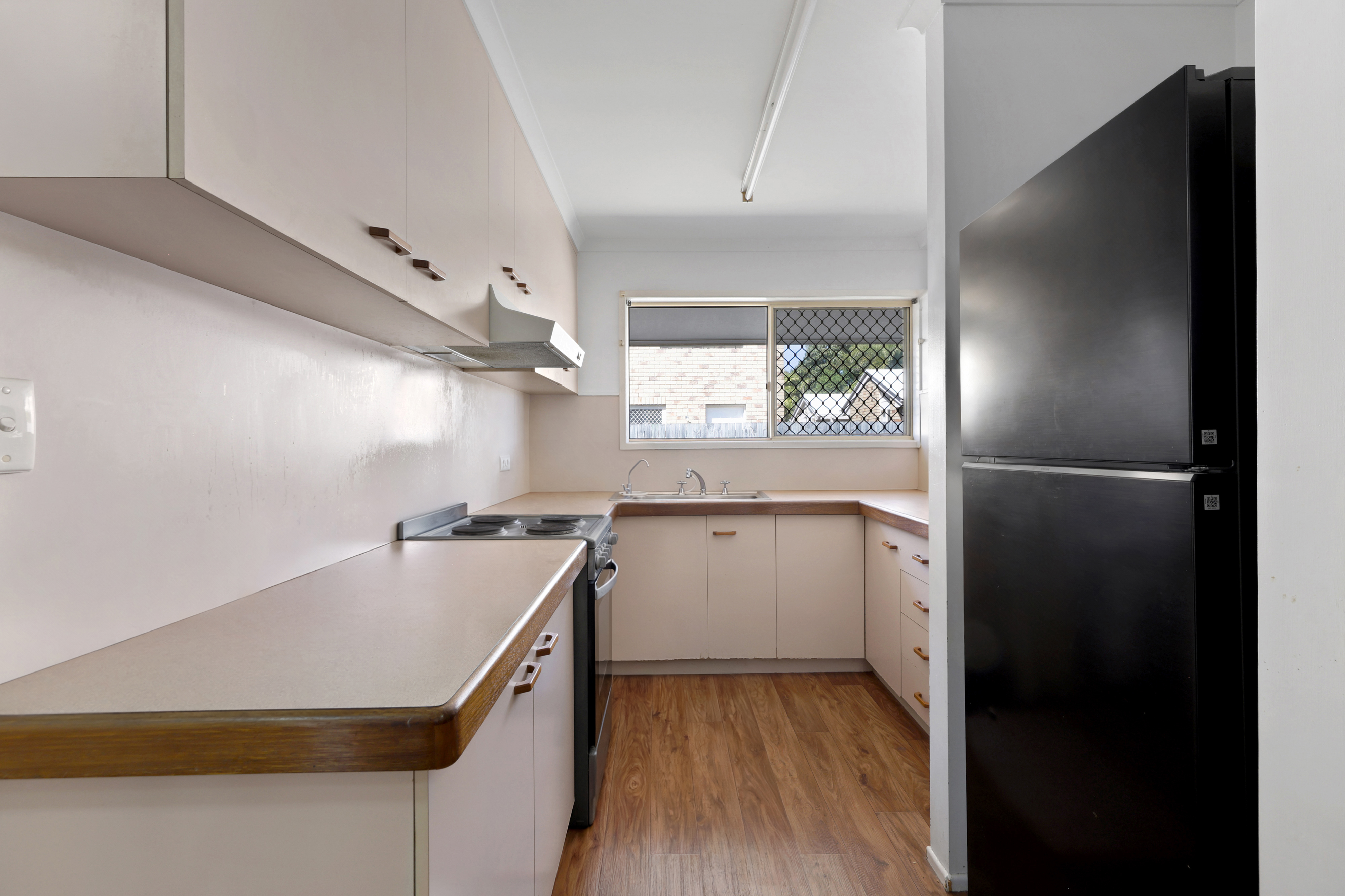 Photo 2 of 2/6 Grant Street, Mackay