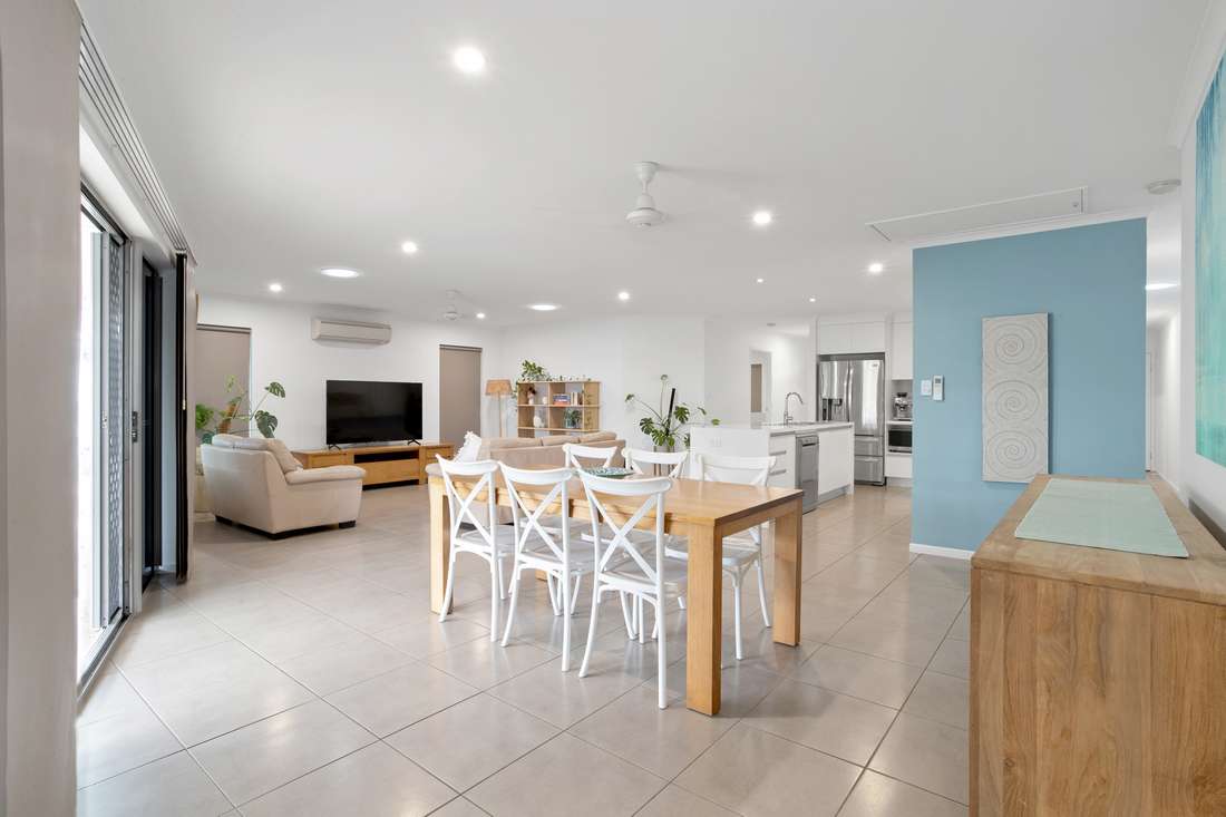 55 Canecutters Drive, Ooralea - Thumbnail 5