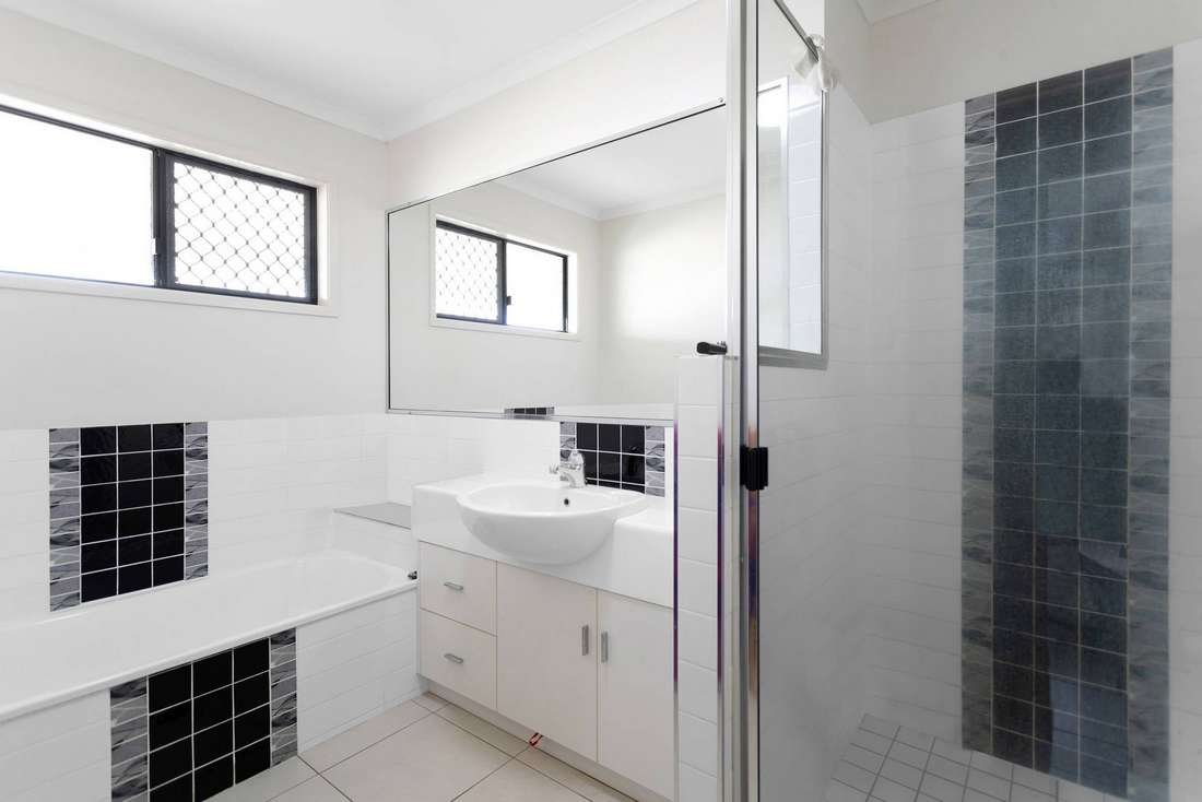 6 Raylene Street, Mount Pleasant - Thumbnail 8