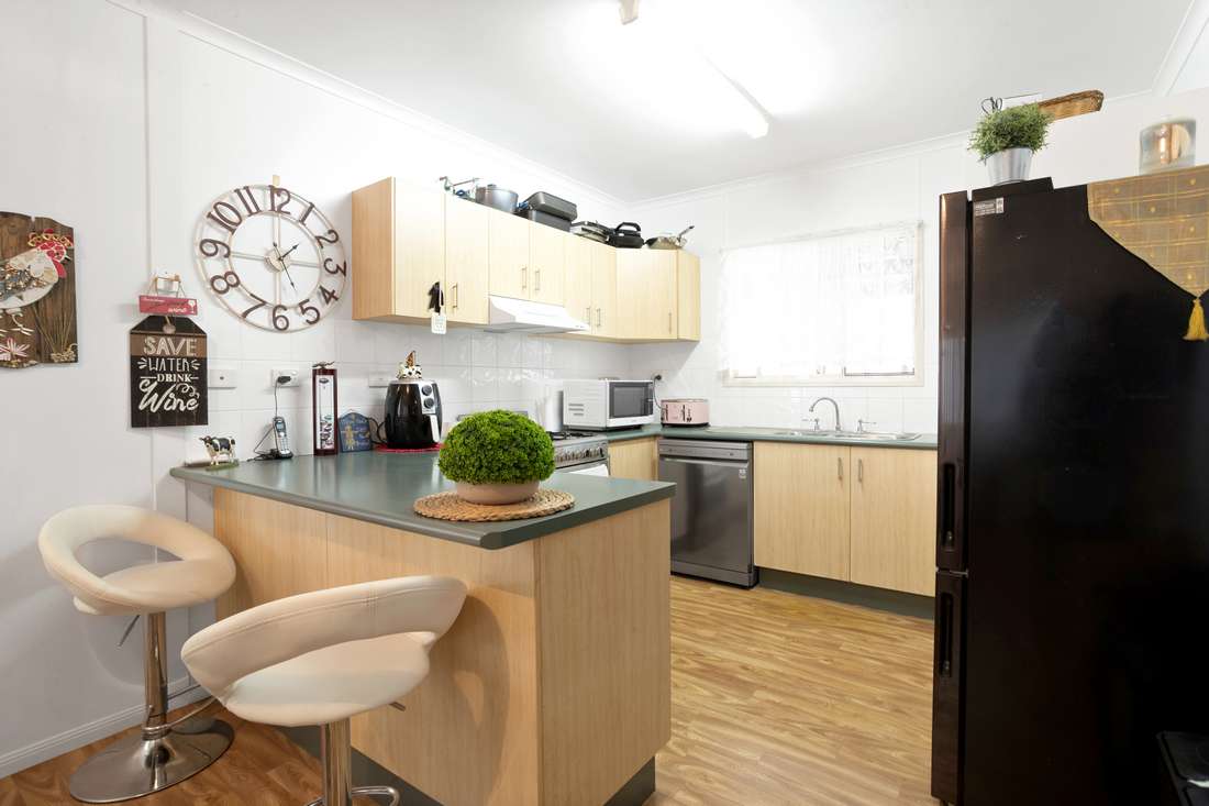 7 Murphy Street, Seaforth - Thumbnail 2