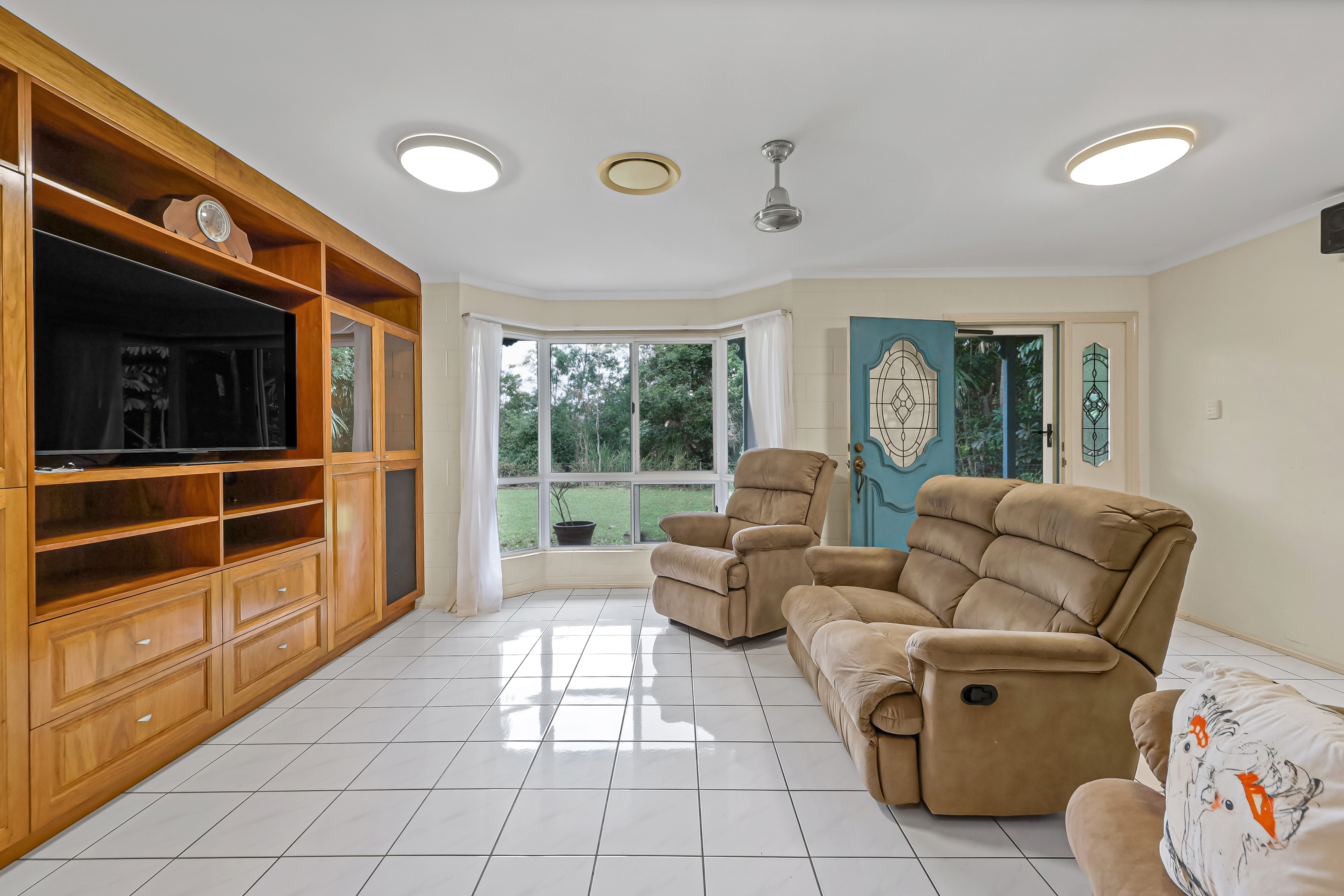 46 Ball Bay Road, Ball Bay - Thumbnail 5