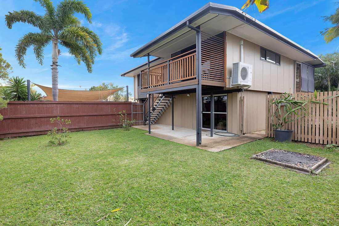 10 Honeysuckle Street