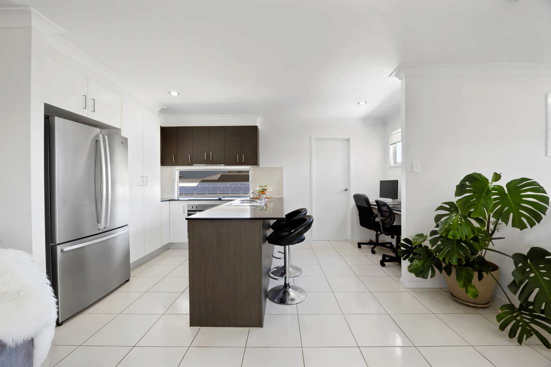 1/11 Makybe Diva Drive, Ooralea - Thumbnail 3