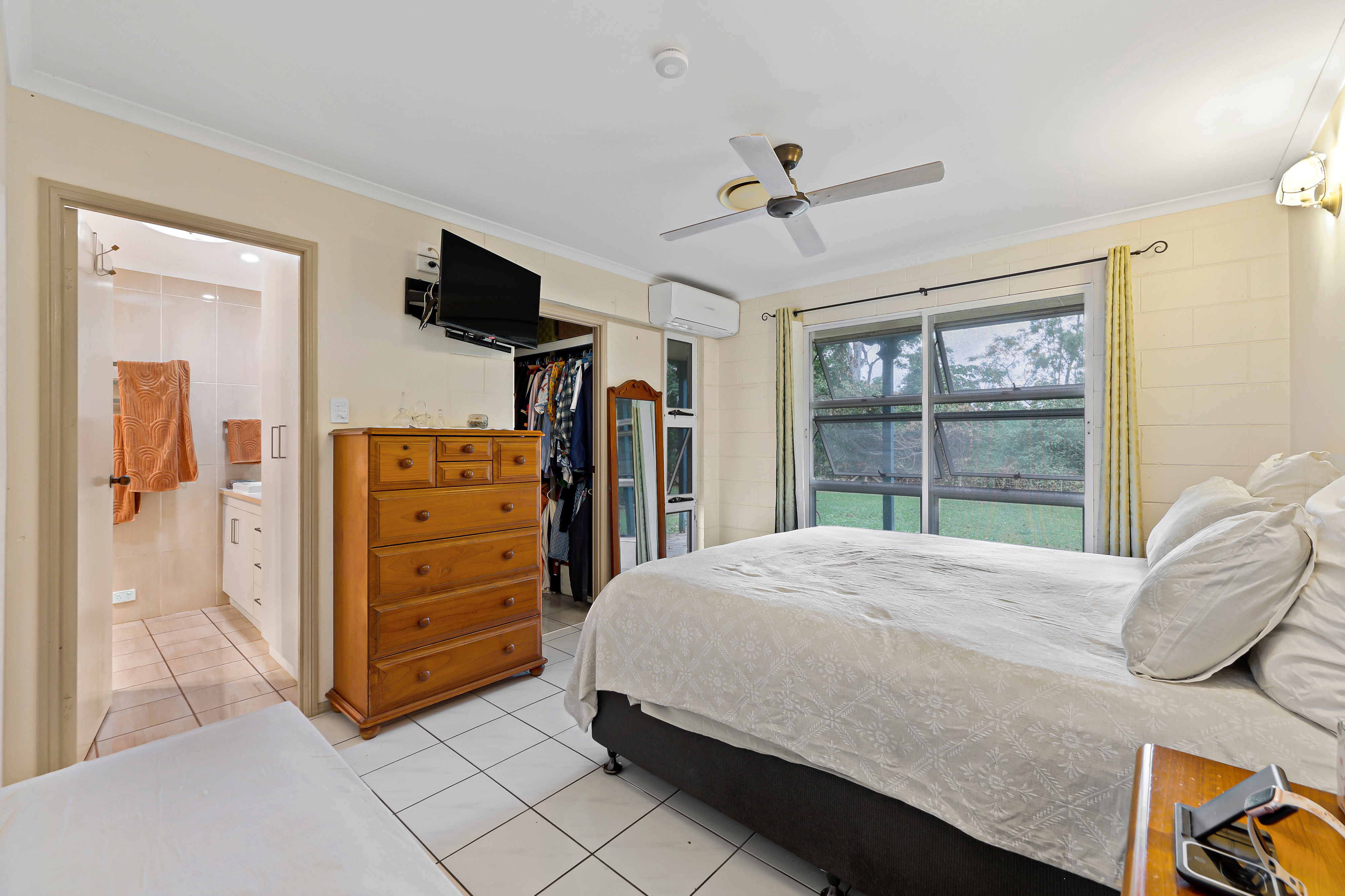 46 Ball Bay Road, Ball Bay - Thumbnail 7