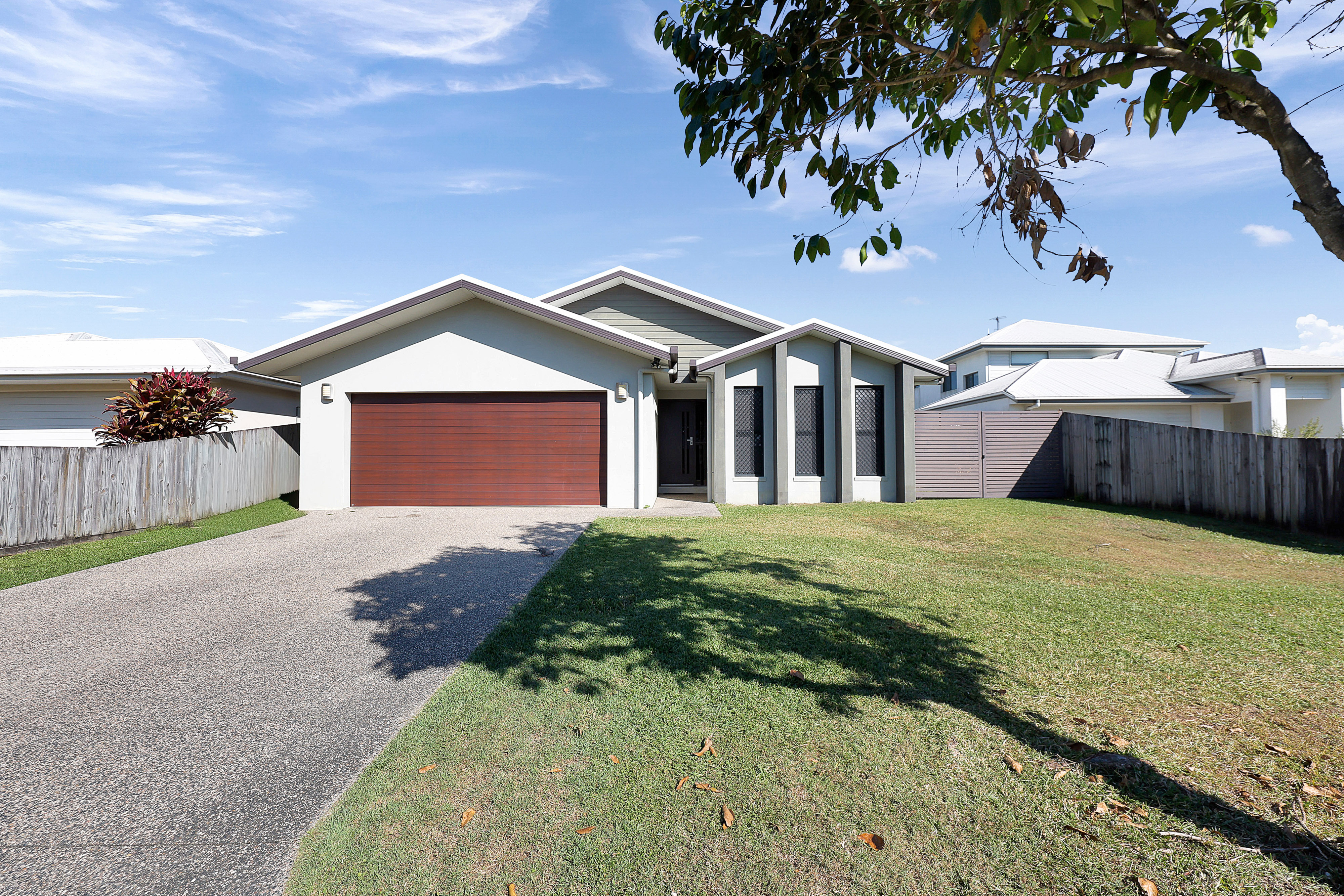 59 Makybe Diva Drive