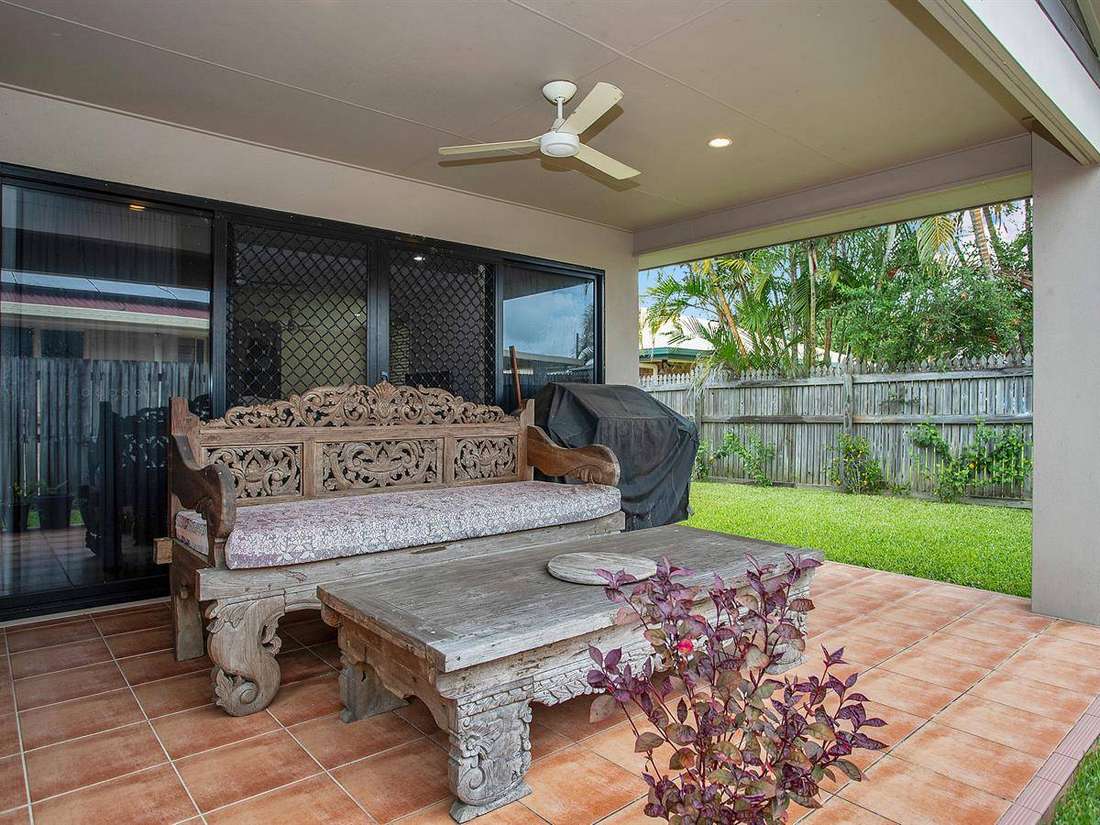 Property Sale at 28 Slater Avenue, BLACKS BEACH QLD, 4740 Explore