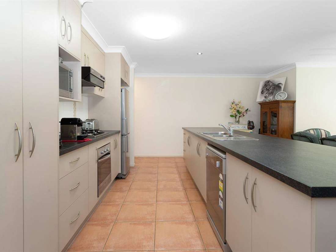 Property Sale at 28 Slater Avenue, BLACKS BEACH QLD, 4740 Explore