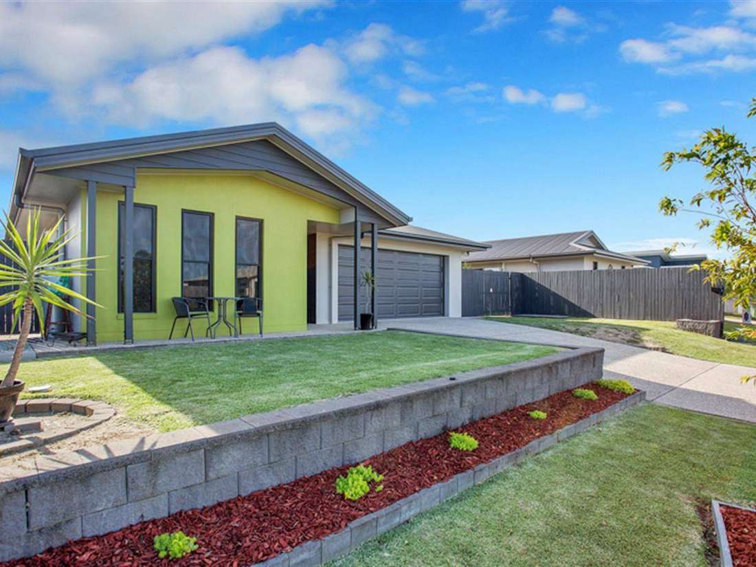 Property Sale at 20 Salisbury Place, OORALEA QLD, 4740 Explore