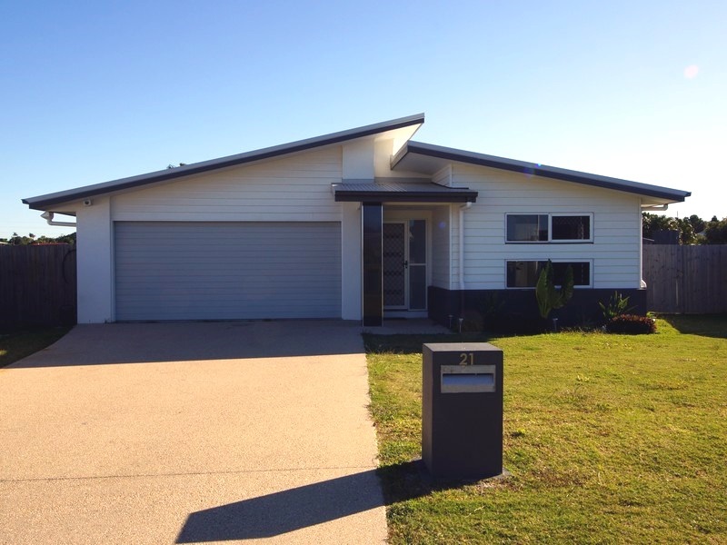 21 Phoenix Crescent