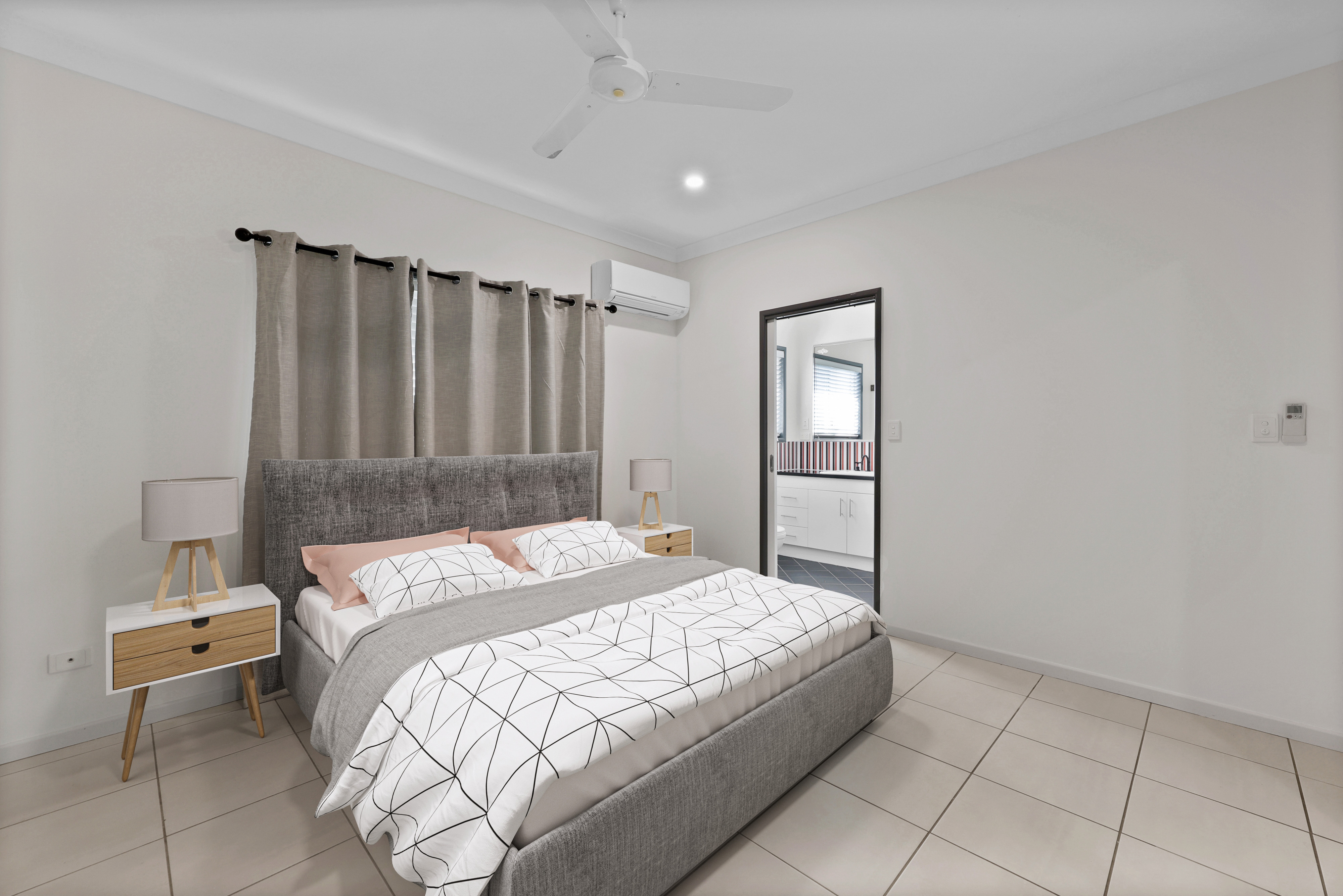 12 Blue Beach Boulevard, Haliday Bay - Thumbnail 8