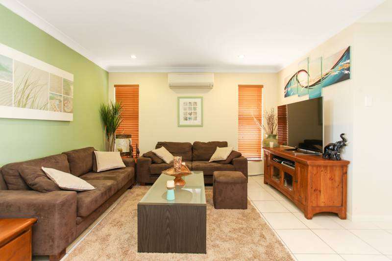 7 Dylan Drive