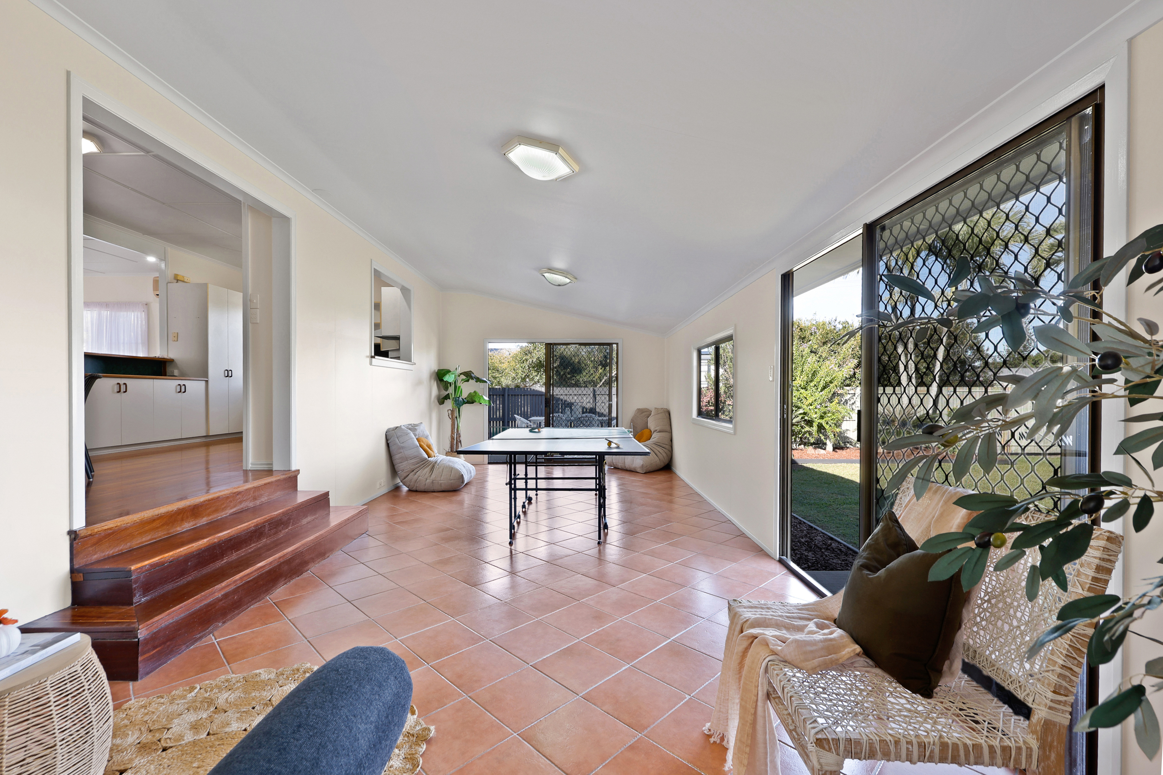 1 Roberts Avenue, North Mackay - Thumbnail 8