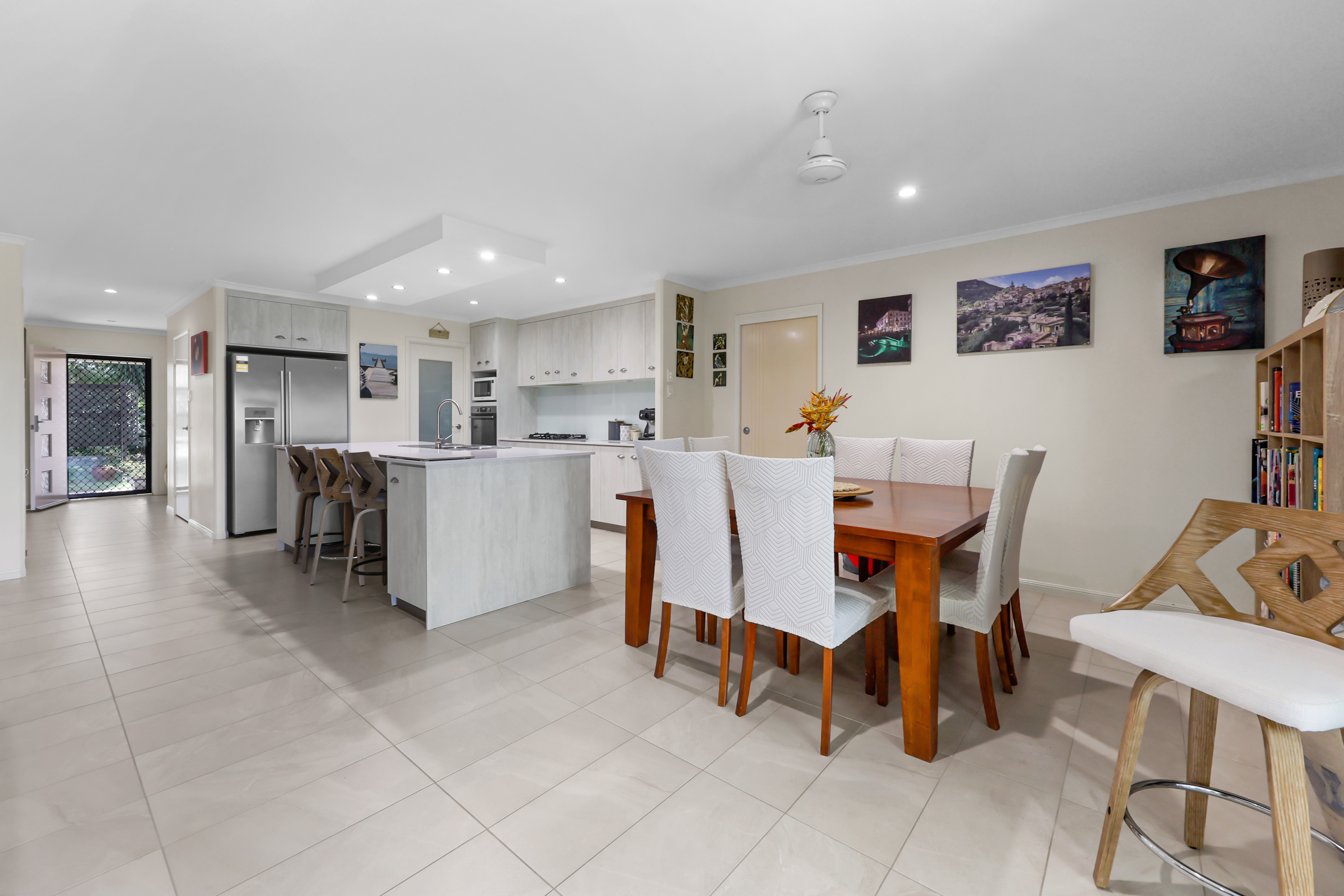 11 Blue Beach Boulevard, Haliday Bay - Thumbnail 5