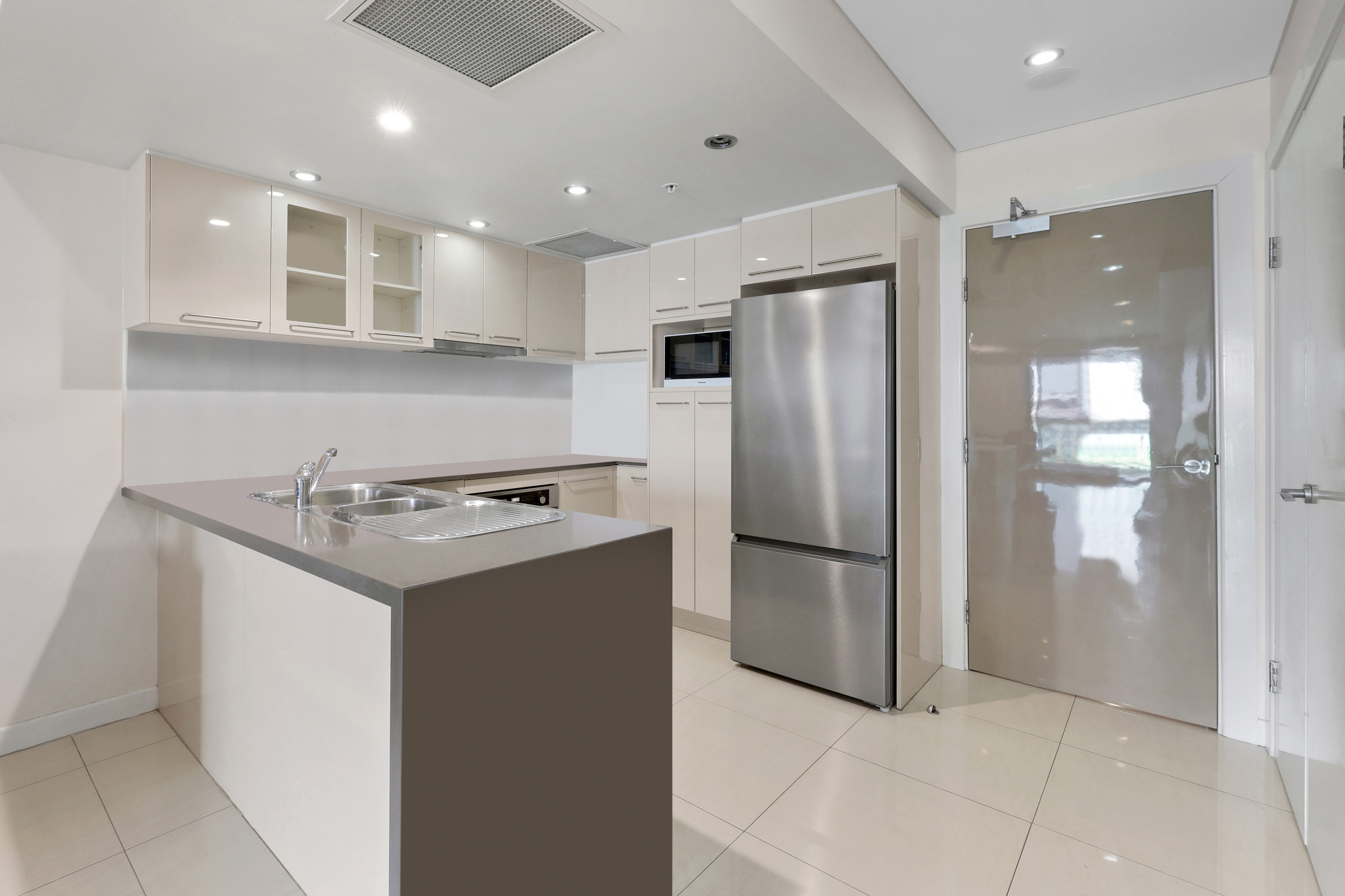 204/27 River Street, Mackay - Thumbnail 3