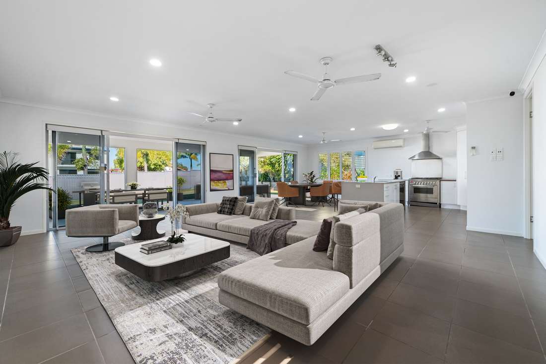 3 Hillside Drive, Grasstree Beach - Thumbnail 5