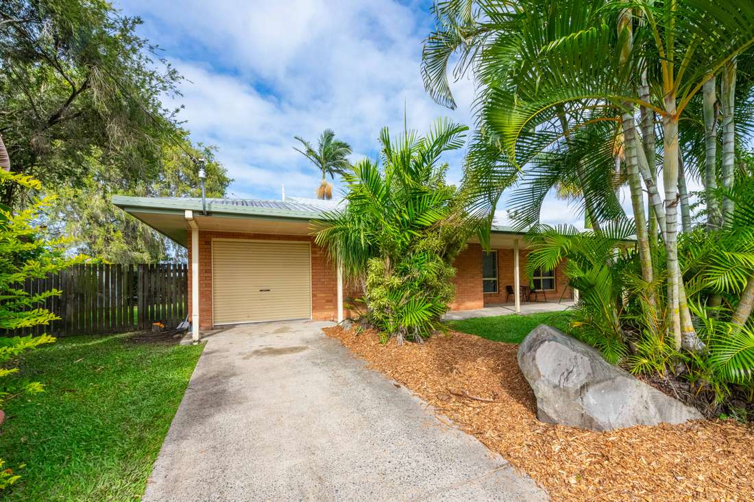 11 Holmes Drive