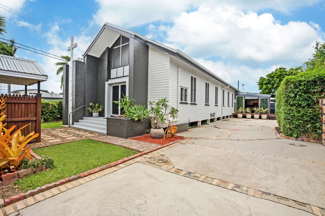 Photo 2 of 31 Field Street, West Mackay