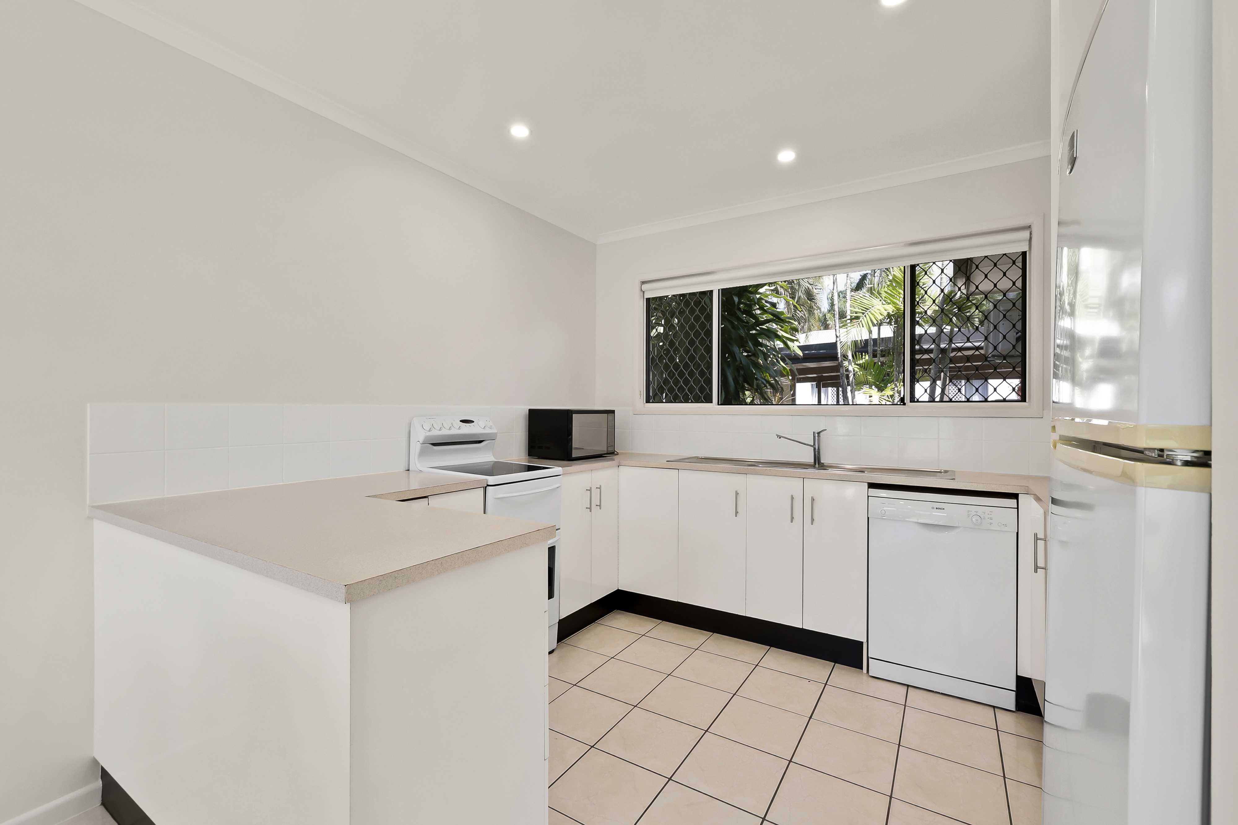 34/9 Pacific Drive, Blacks Beach - Thumbnail 6