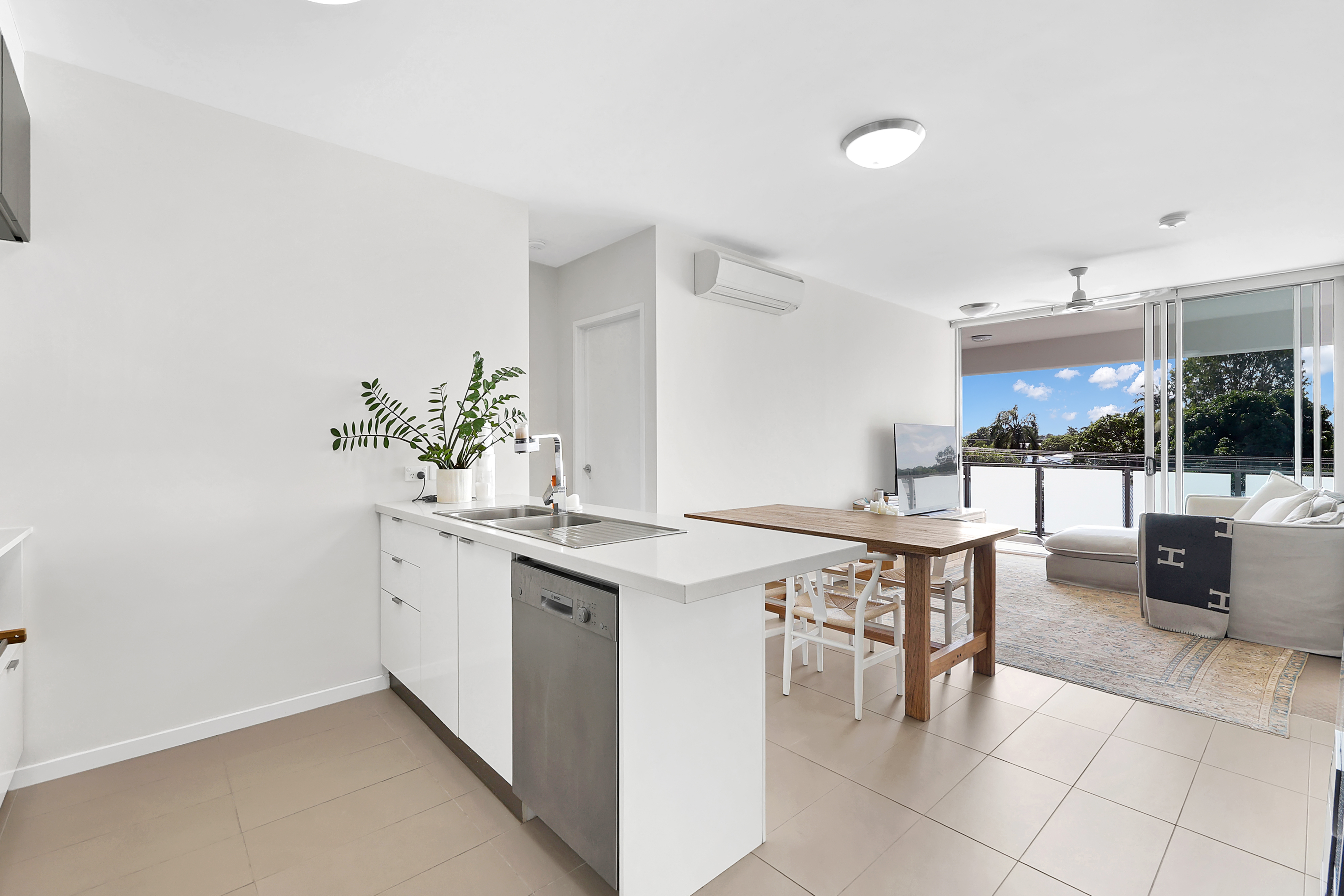 308/1 Wilson Street, West Mackay - Thumbnail 3